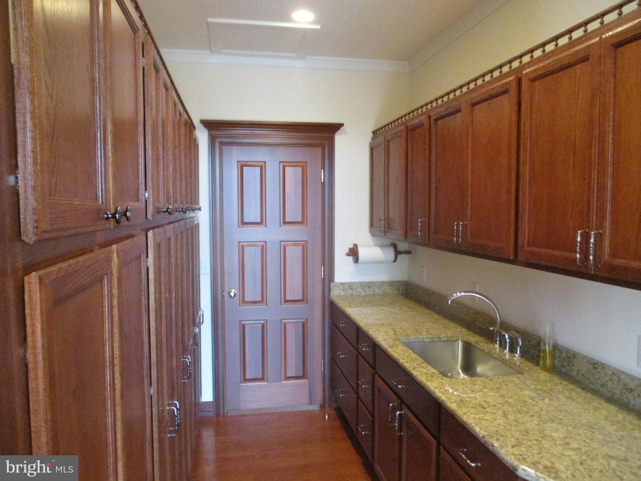 OAKLAND - Residential