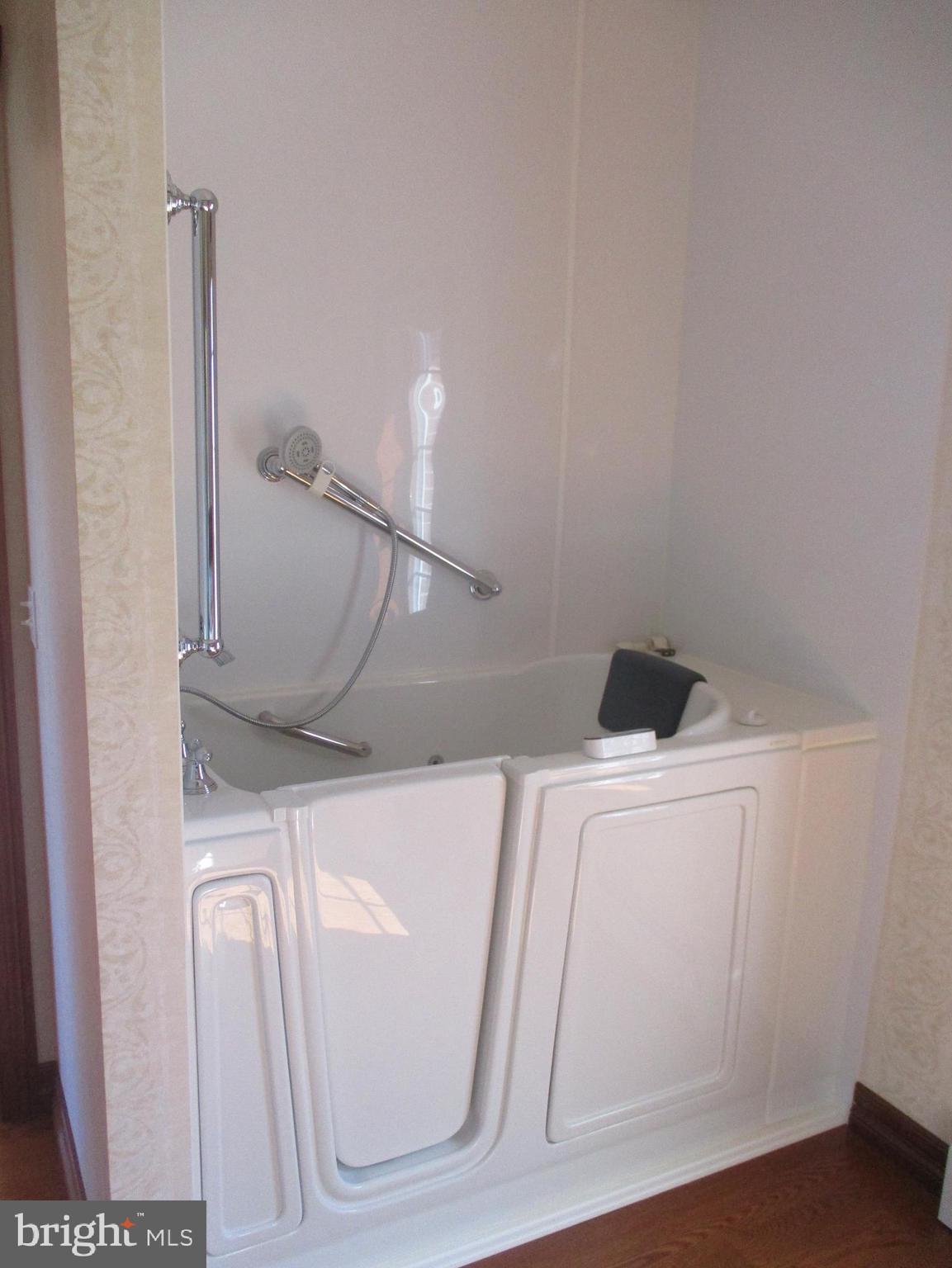 OAKLAND - Residential