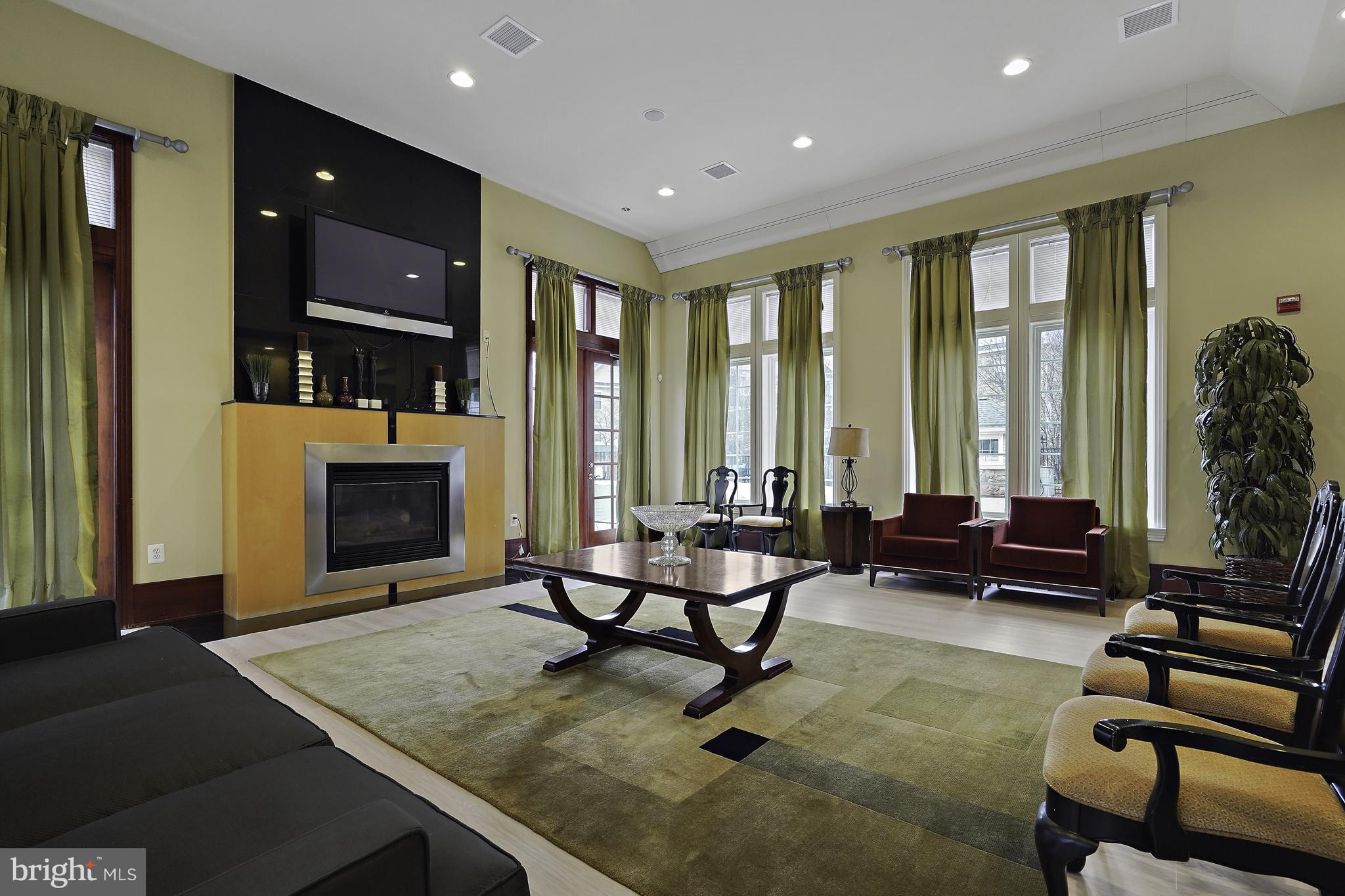 STONEGATE AT FAIRCREST - Residential Lease