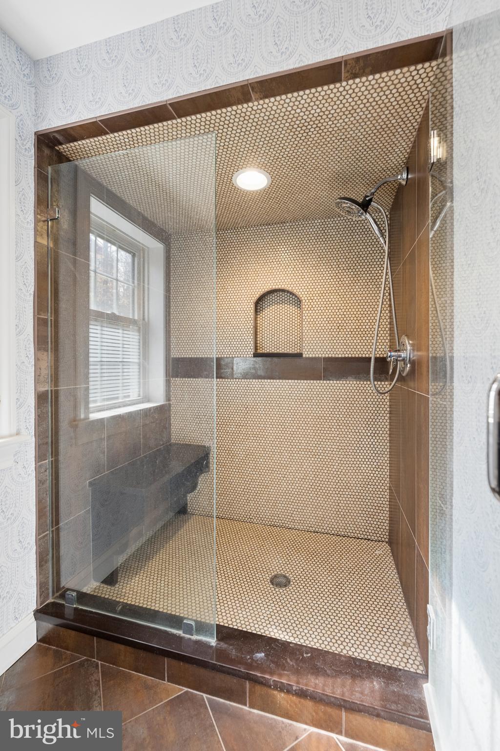 DEVONSHIRE - Residential