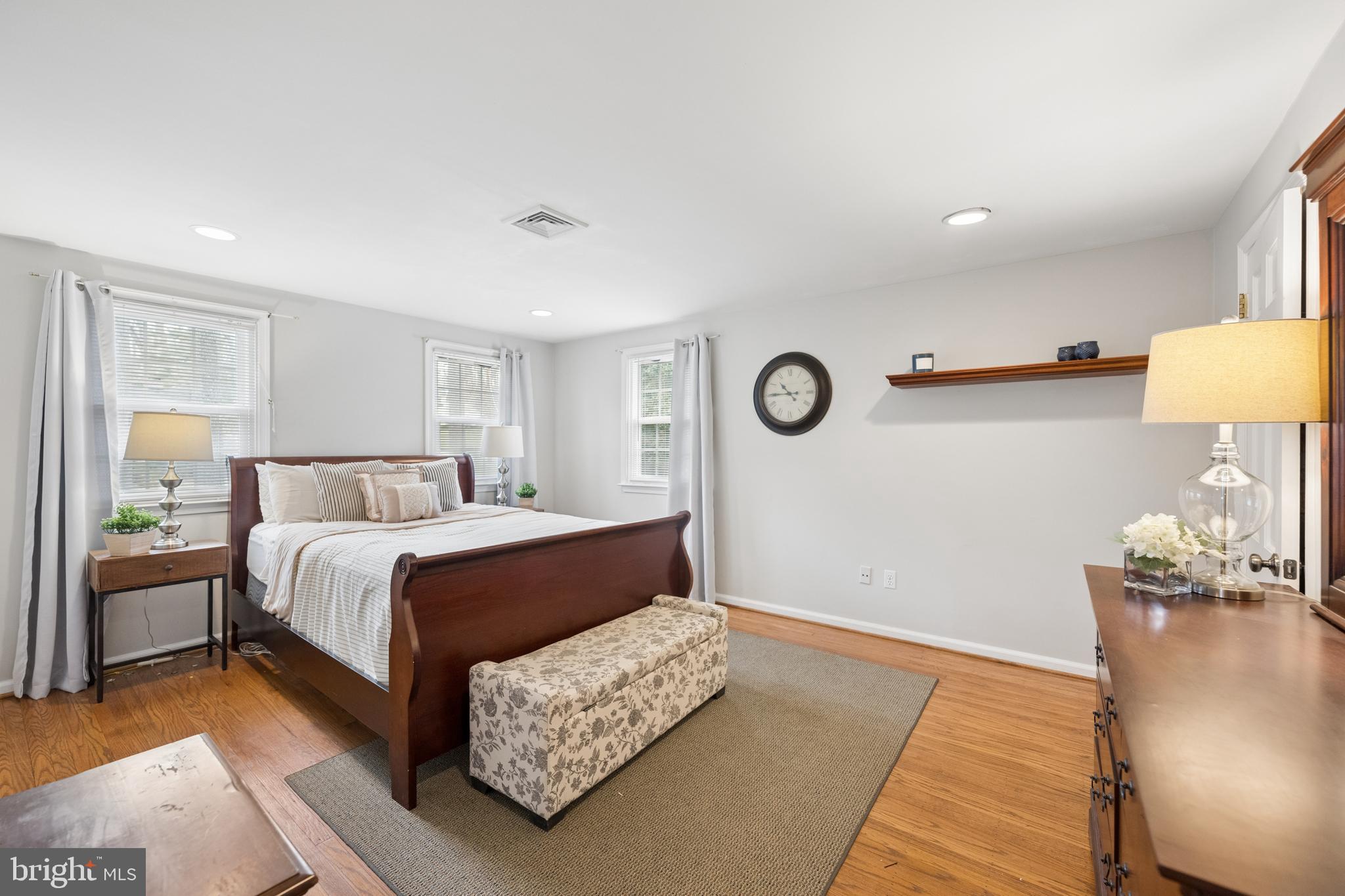 DEVONSHIRE - Residential