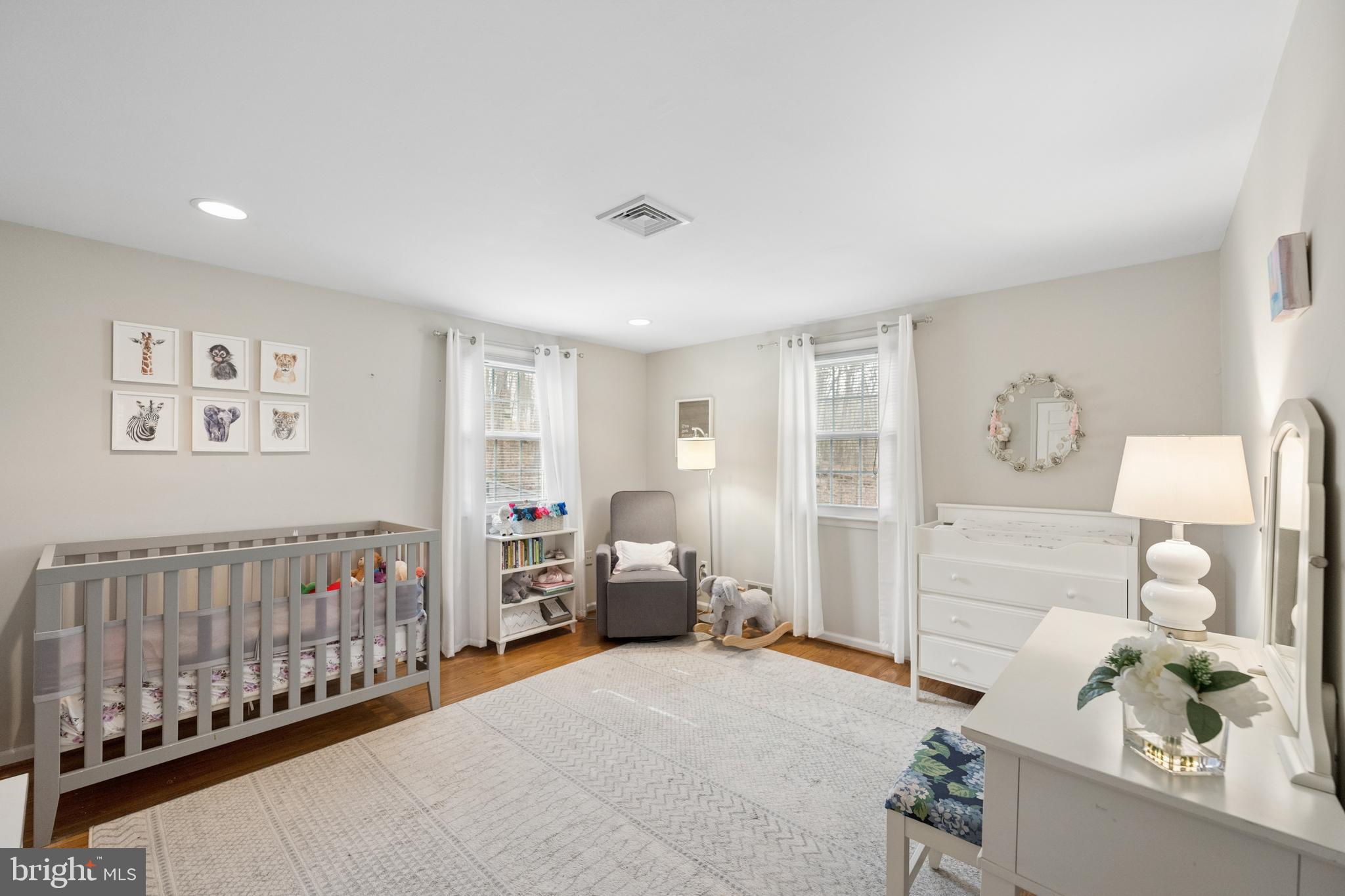 DEVONSHIRE - Residential