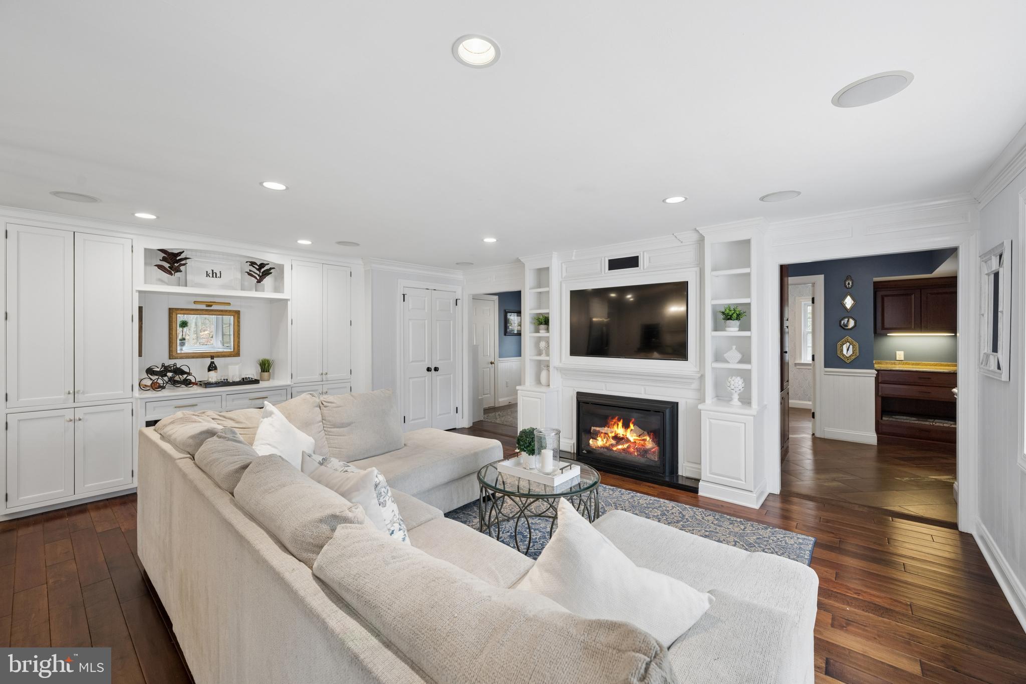 DEVONSHIRE - Residential