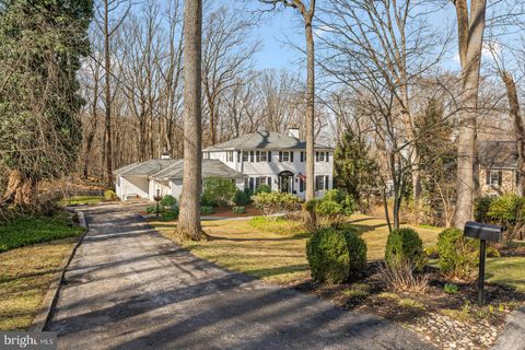 596 TANGLEWOOD LANE DEVON PA 19333