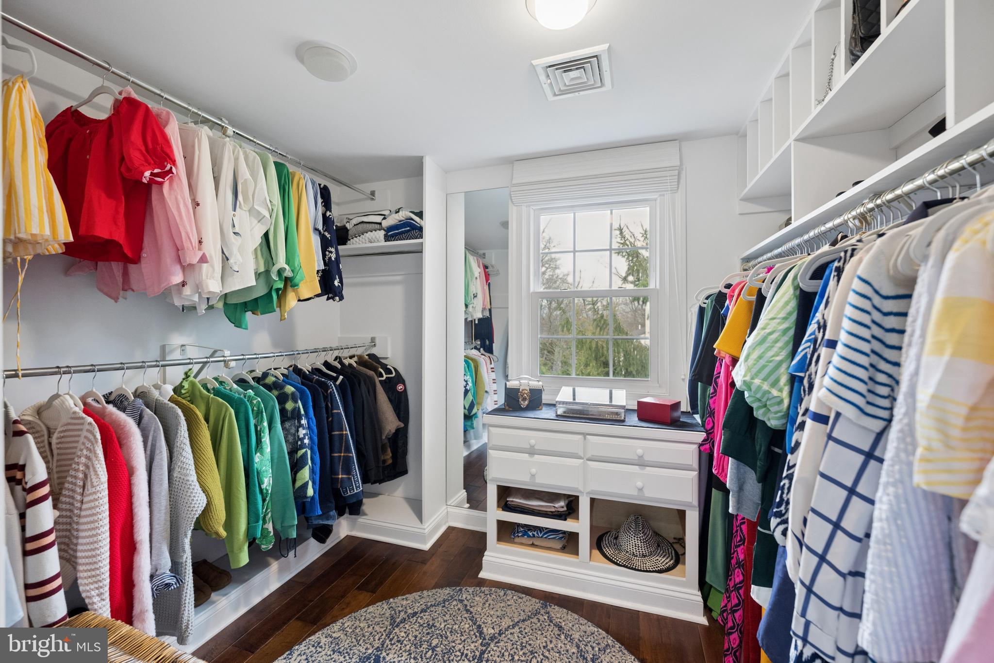 DEVONSHIRE - Residential