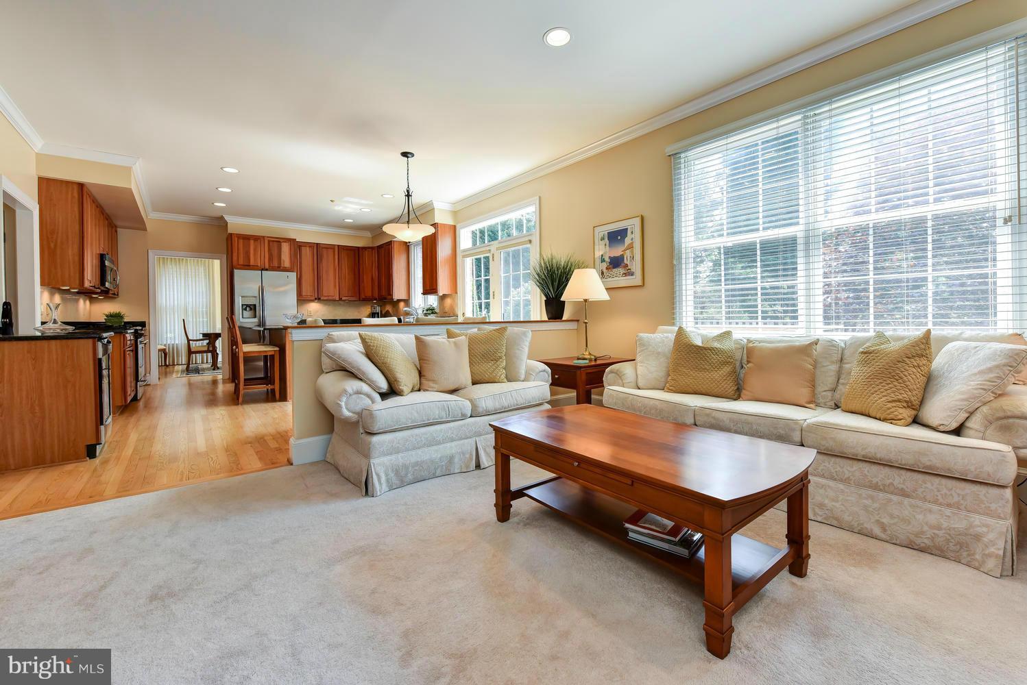 LAMBIANCE OF MCLEAN - Residential