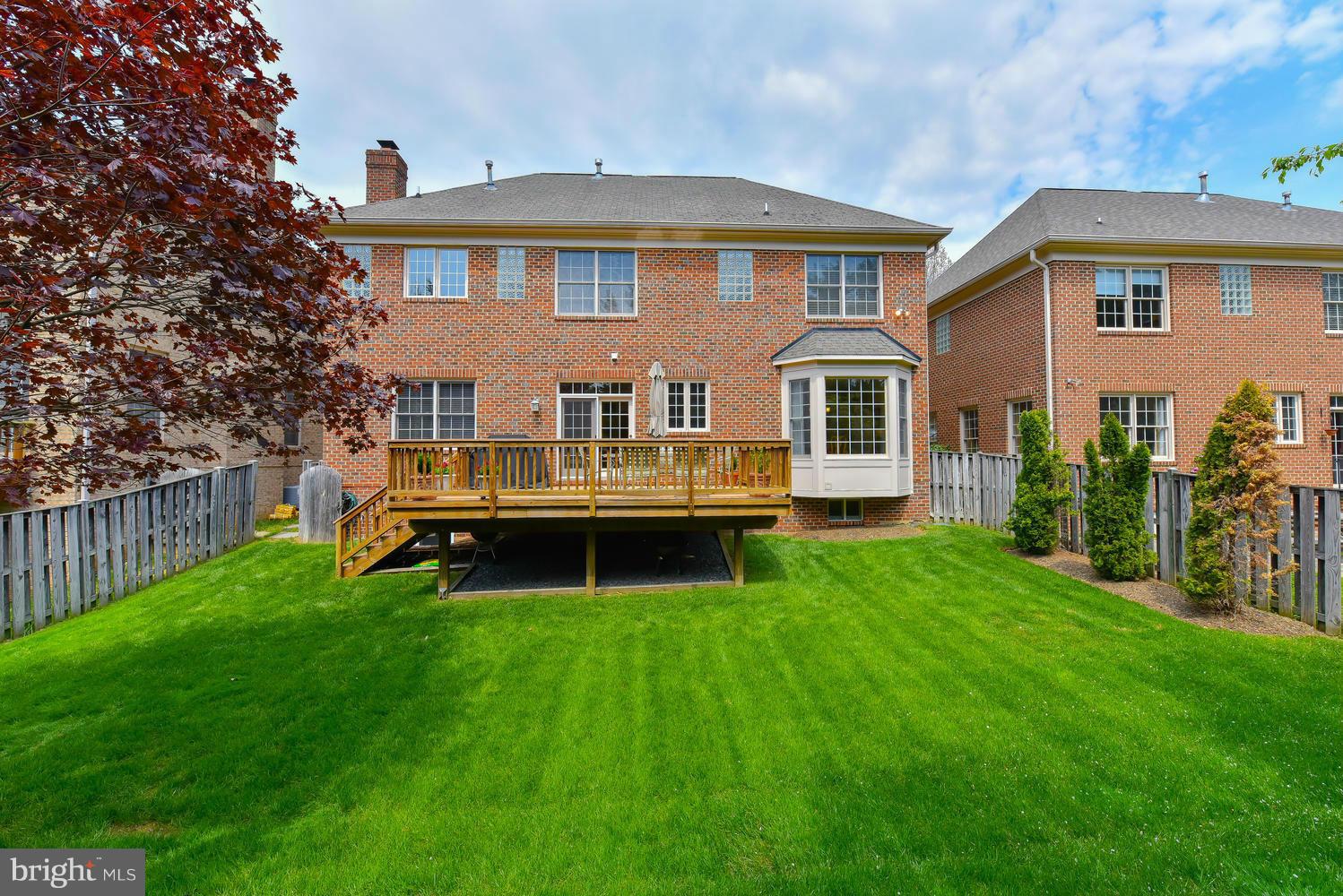 LAMBIANCE OF MCLEAN - Residential