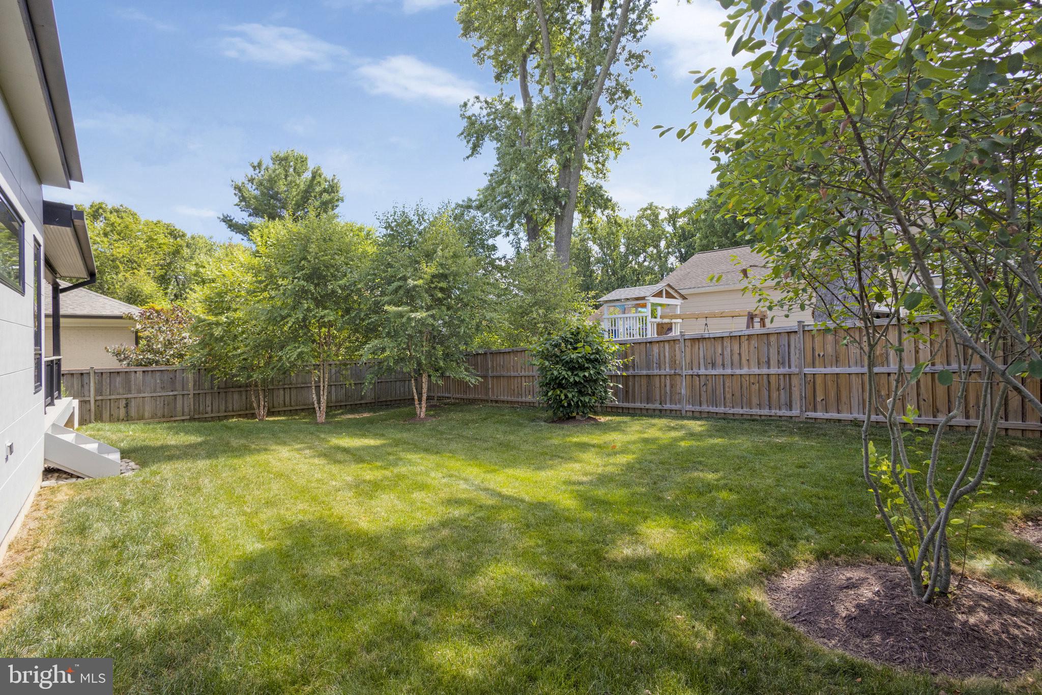 PIMMIT HILLS - Residential