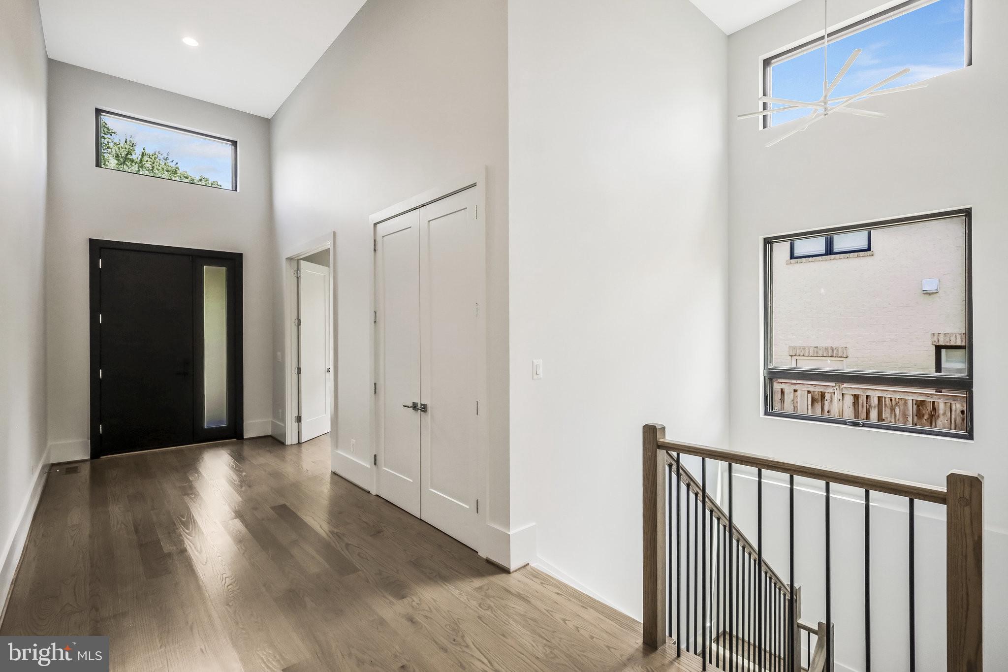 PIMMIT HILLS - Residential