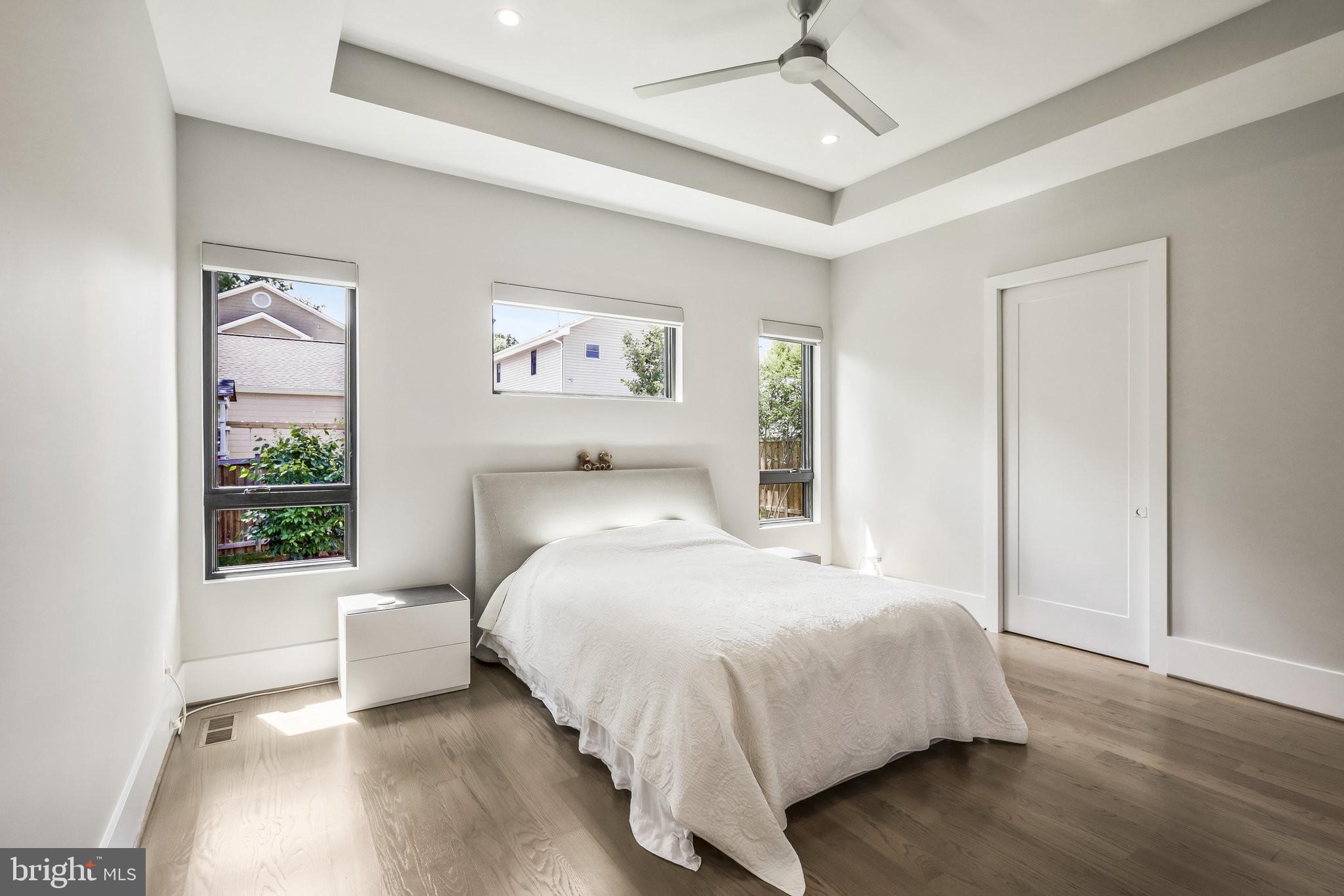 PIMMIT HILLS - Residential