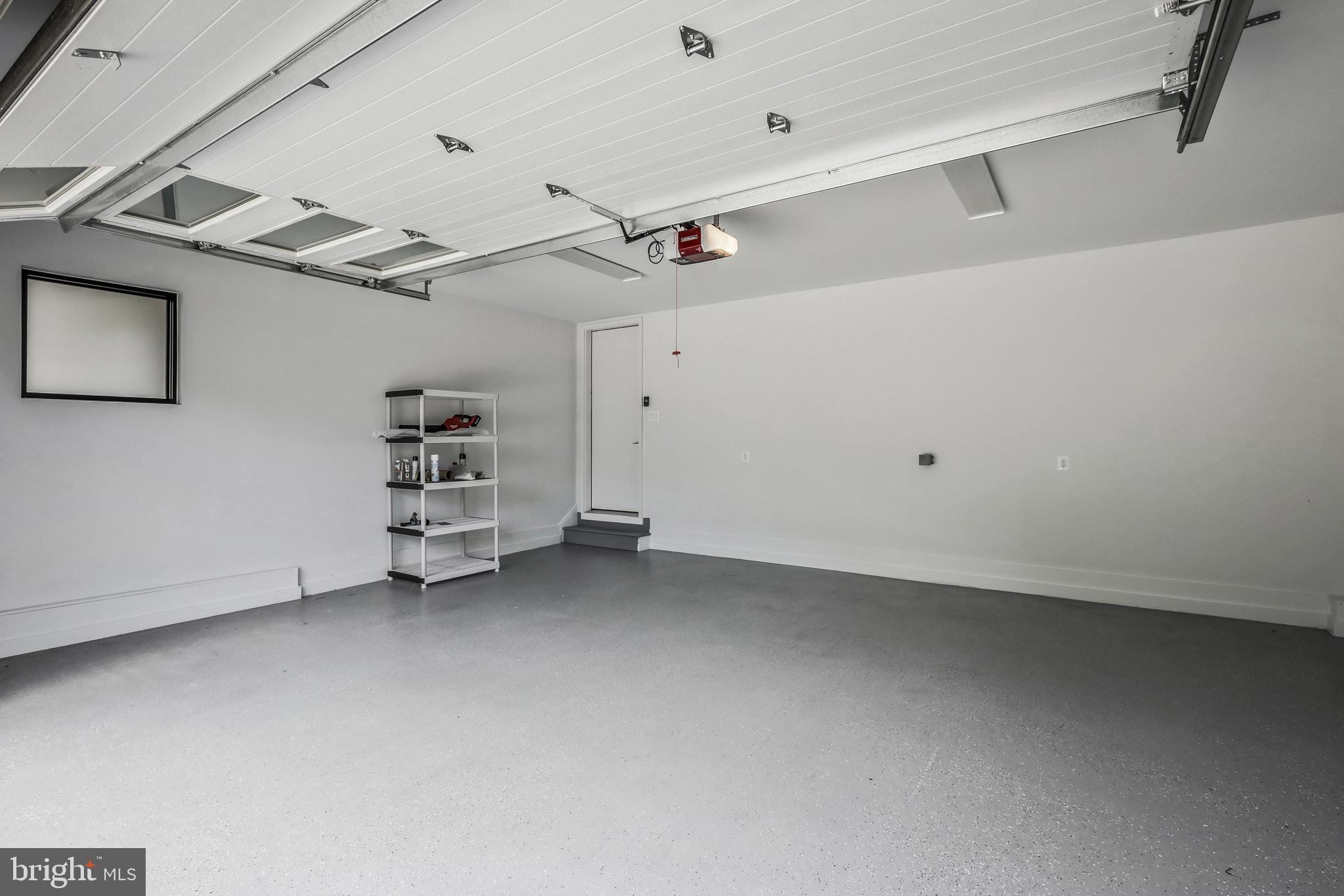 PIMMIT HILLS - Residential