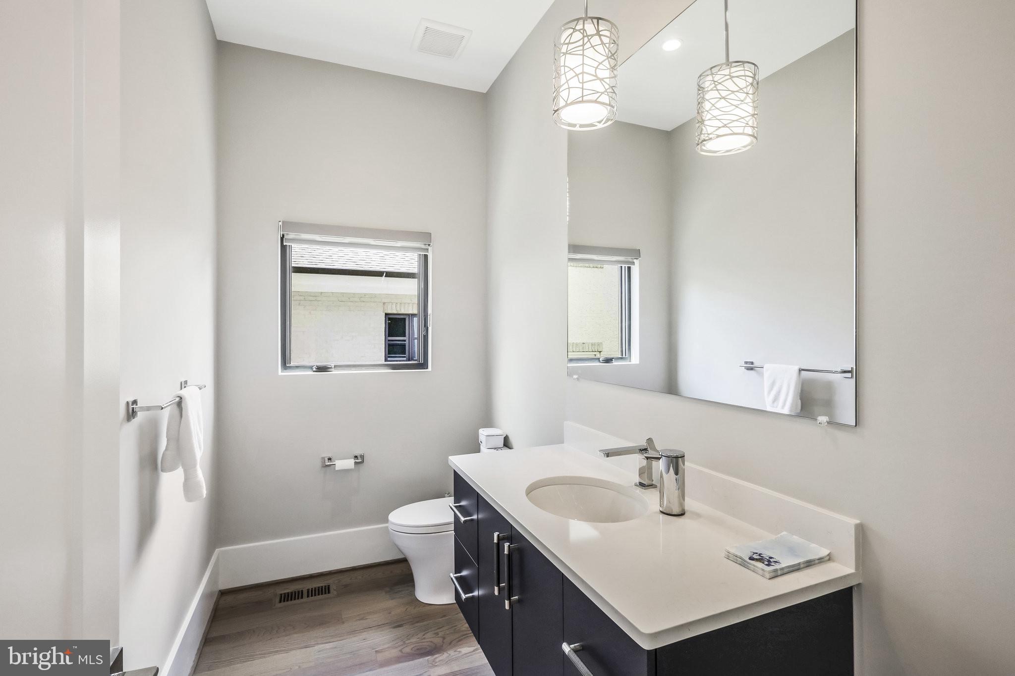 PIMMIT HILLS - Residential