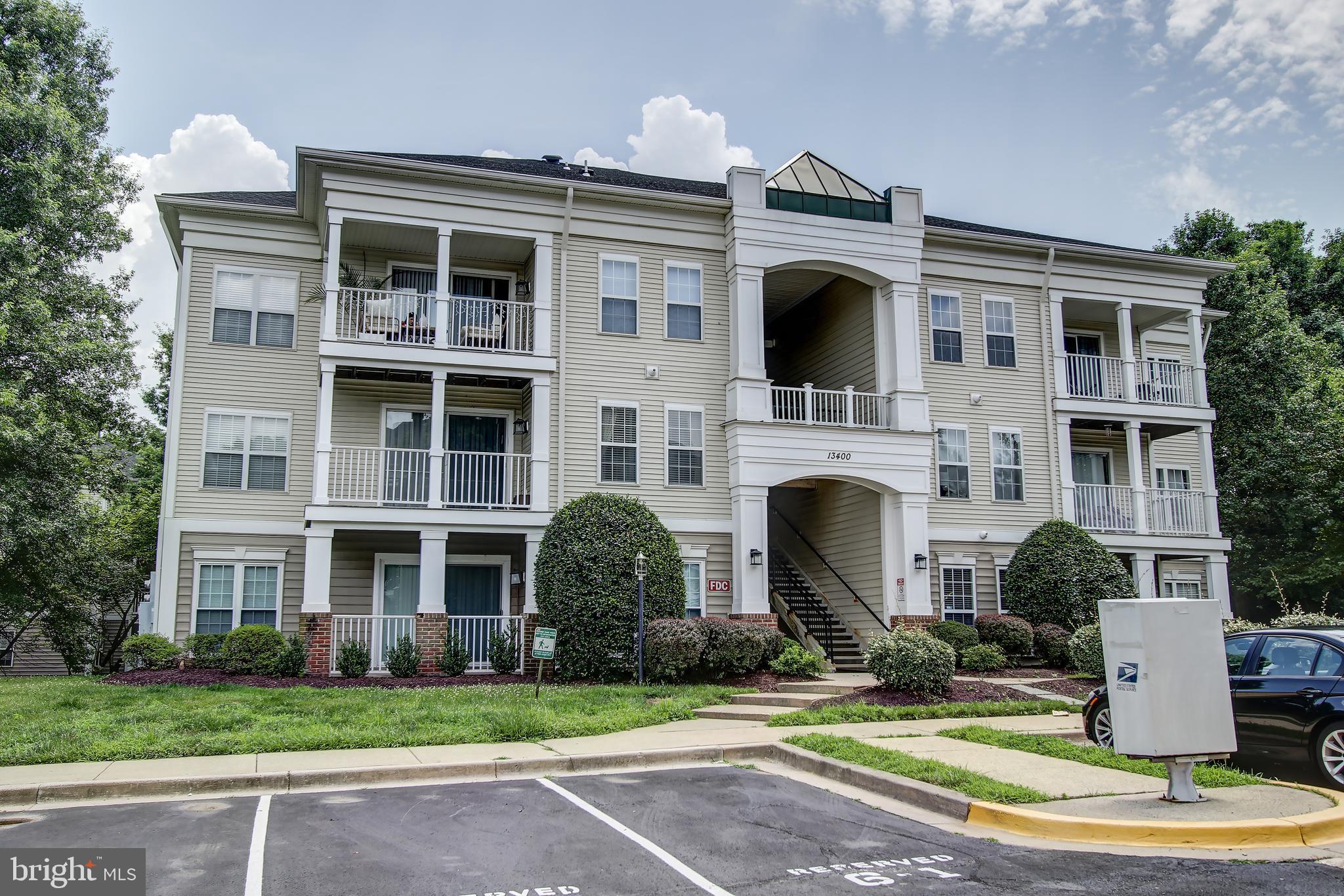 BROOKSTONE - Residential