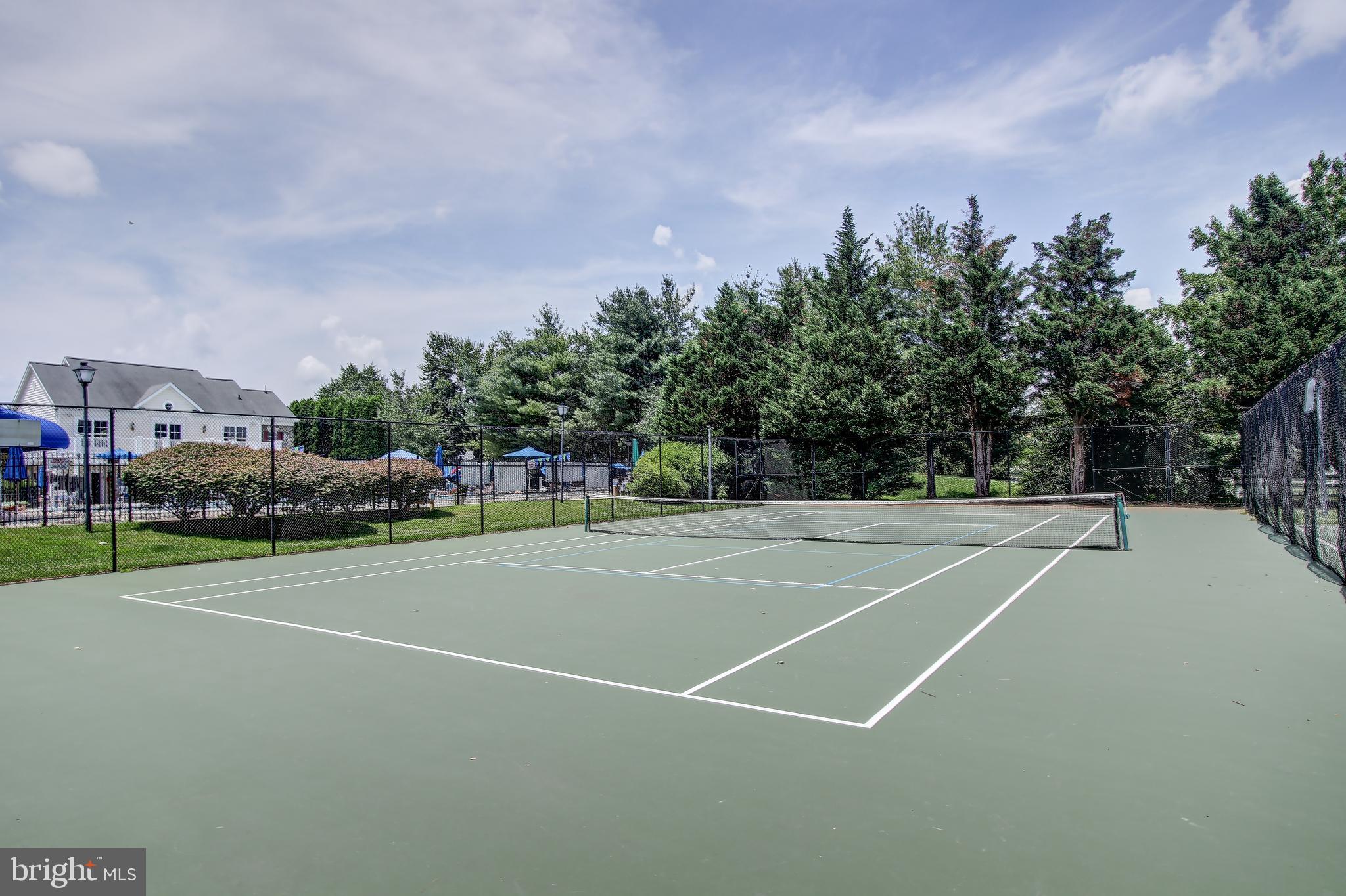 BROOKSTONE - Residential