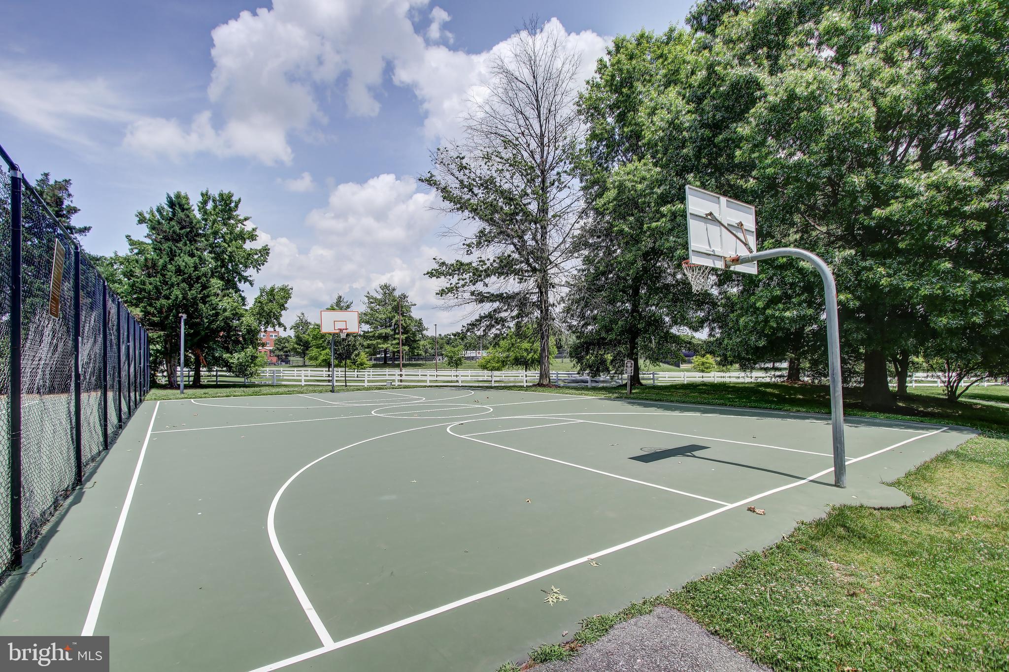 BROOKSTONE - Residential