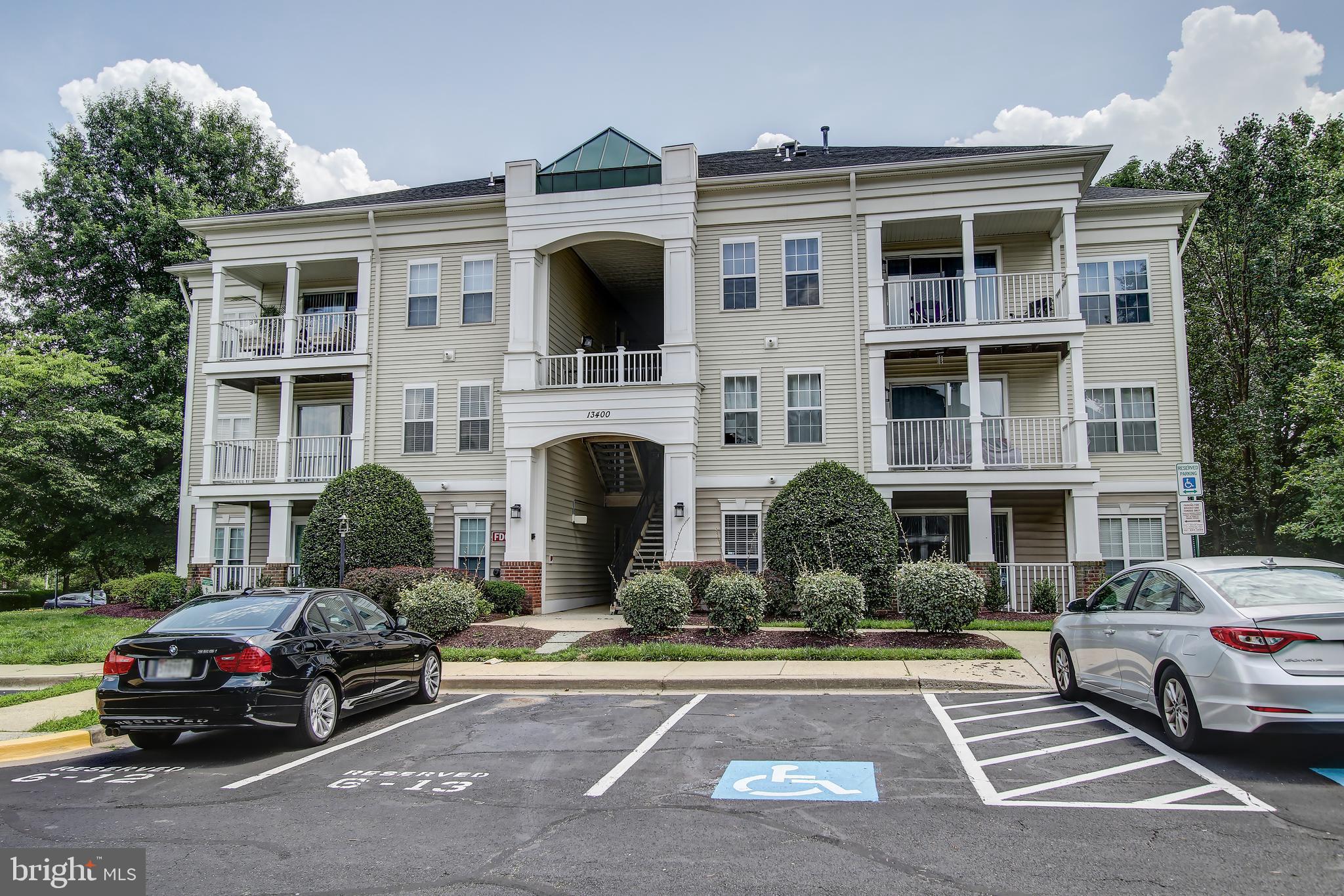 BROOKSTONE - Residential