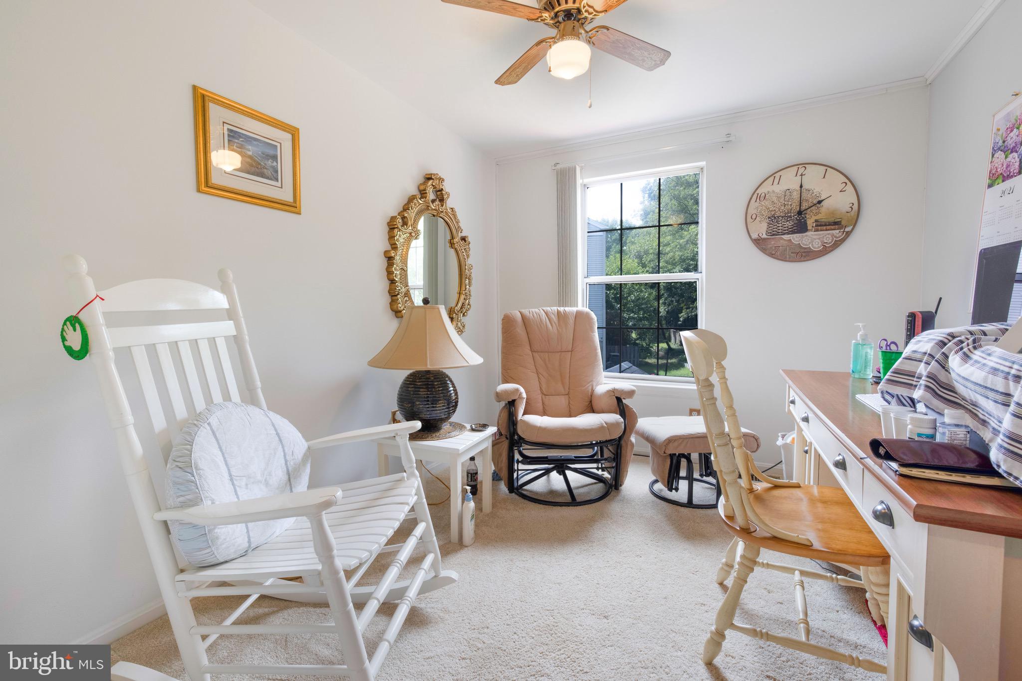 CLOVERLEAF - Residential