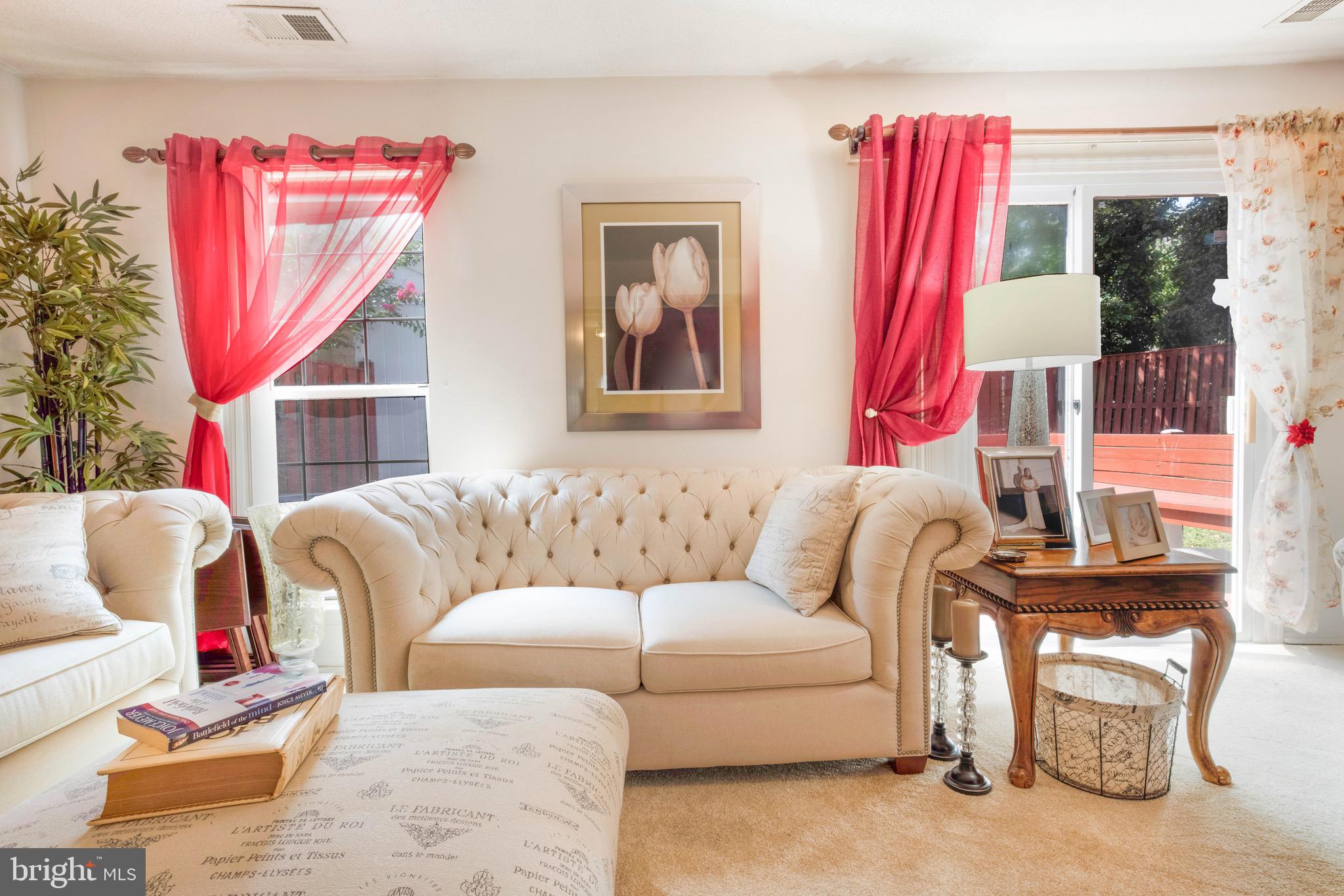 CLOVERLEAF - Residential