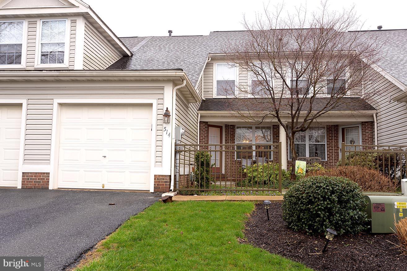 OAK HILL - Residential