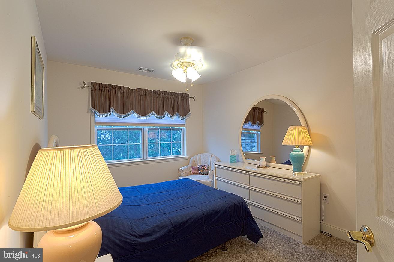 OAK HILL - Residential