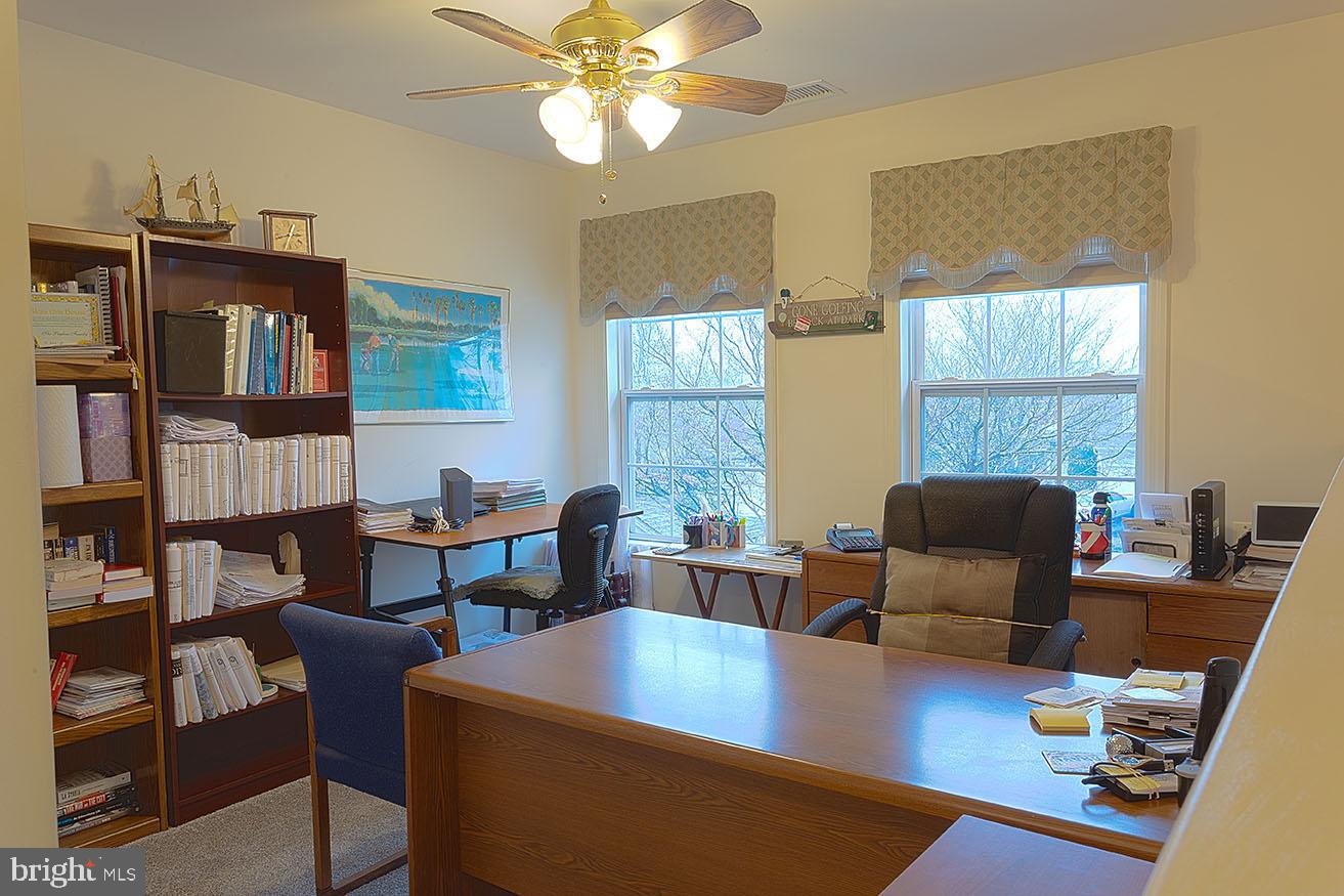 OAK HILL - Residential