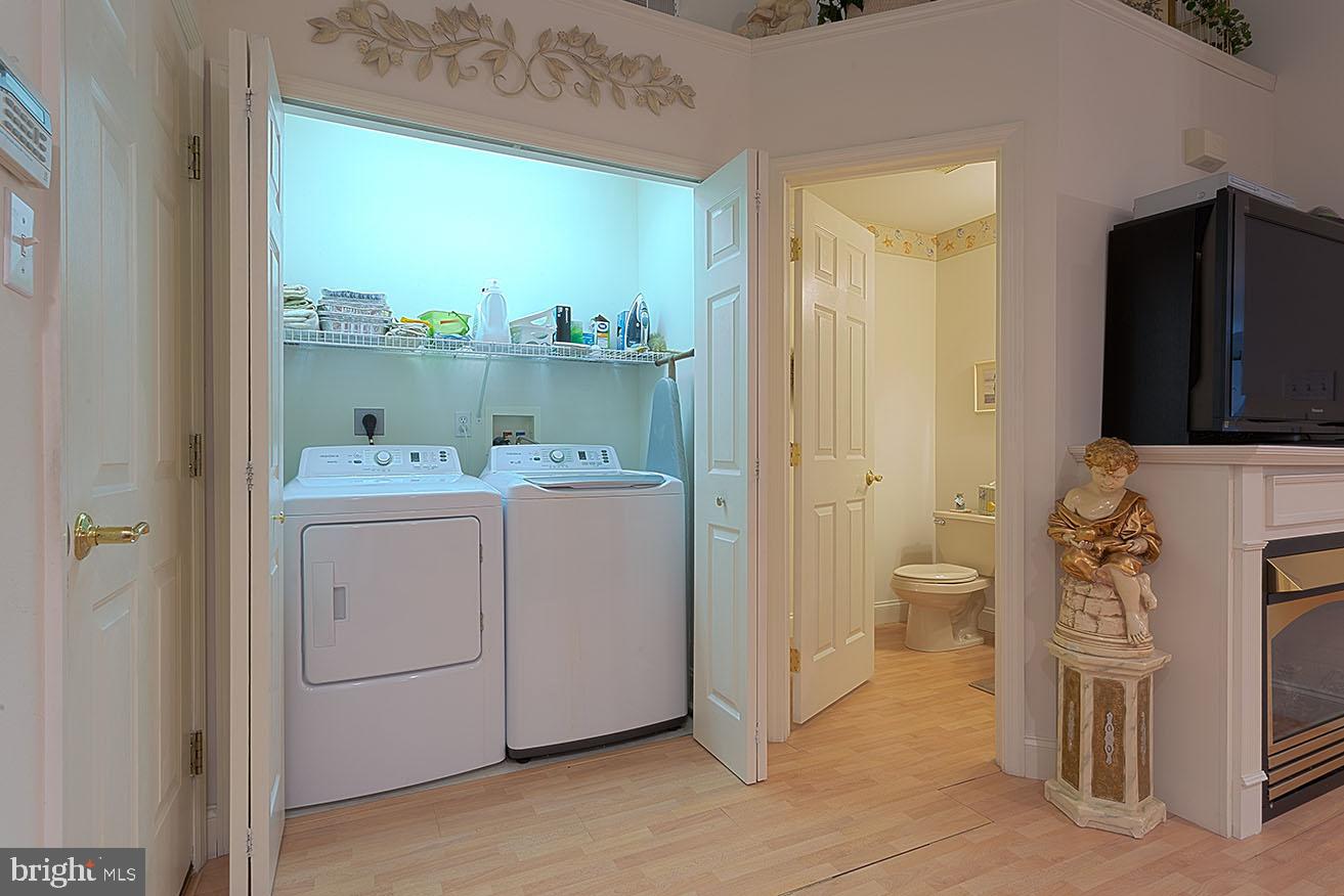 OAK HILL - Residential