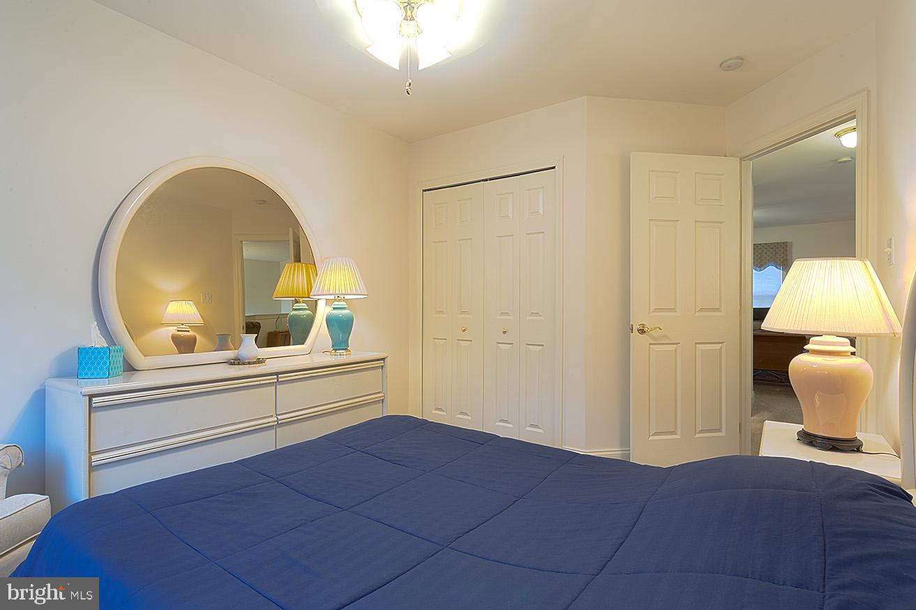 OAK HILL - Residential