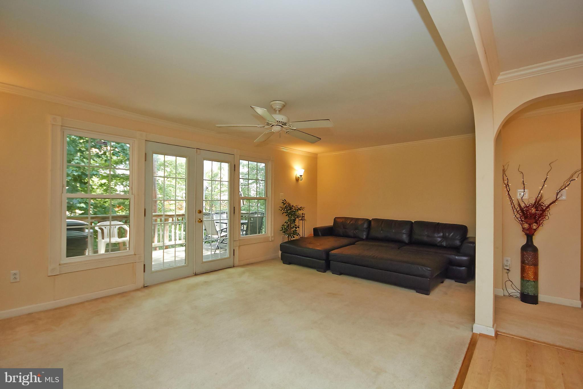 GREENWICH HILL - Residential