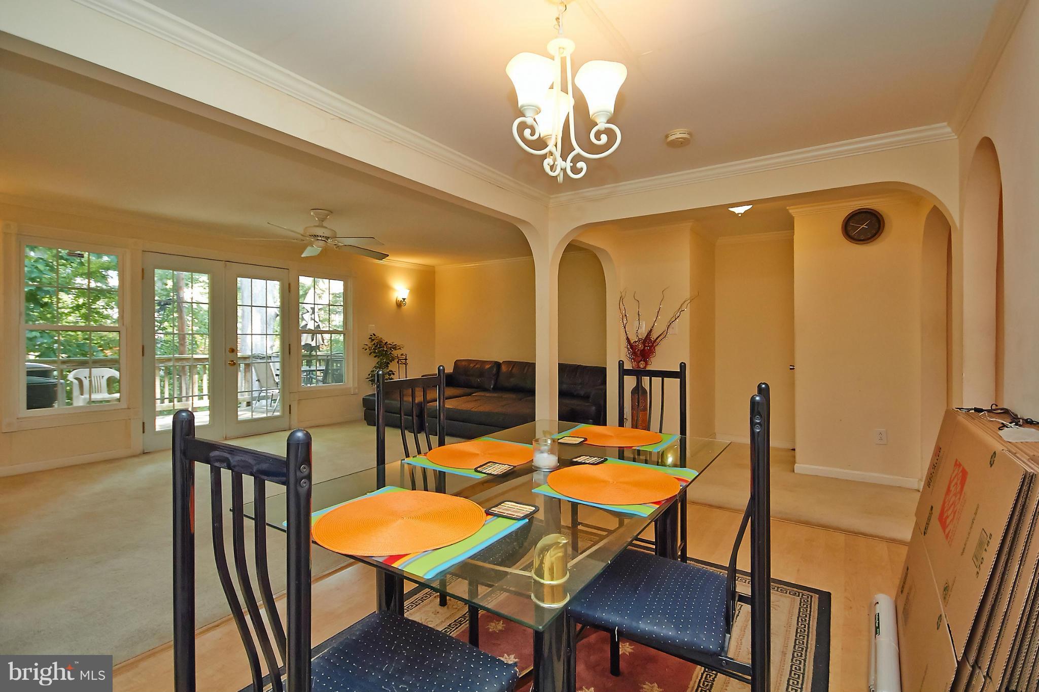 GREENWICH HILL - Residential