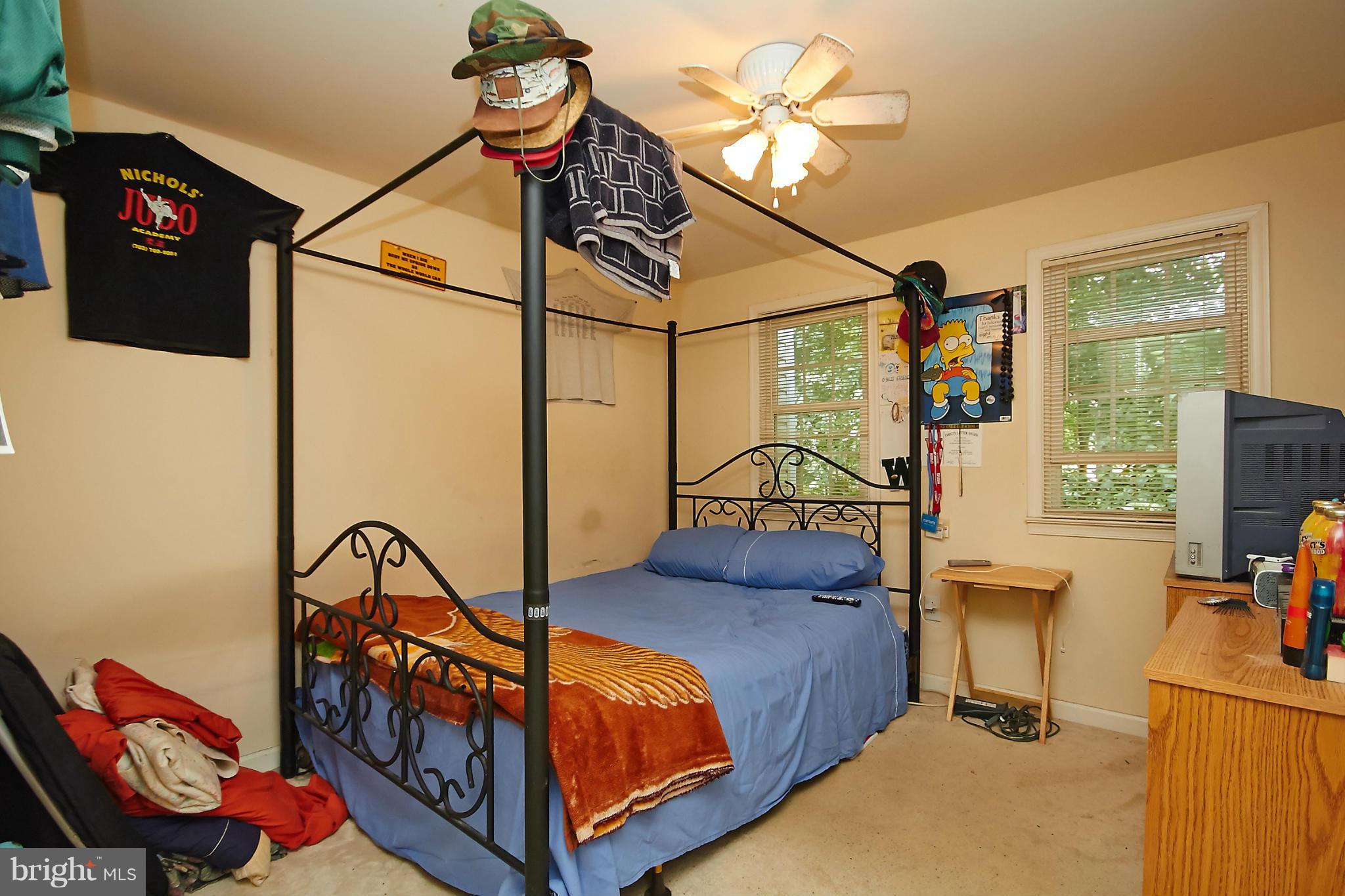 GREENWICH HILL - Residential