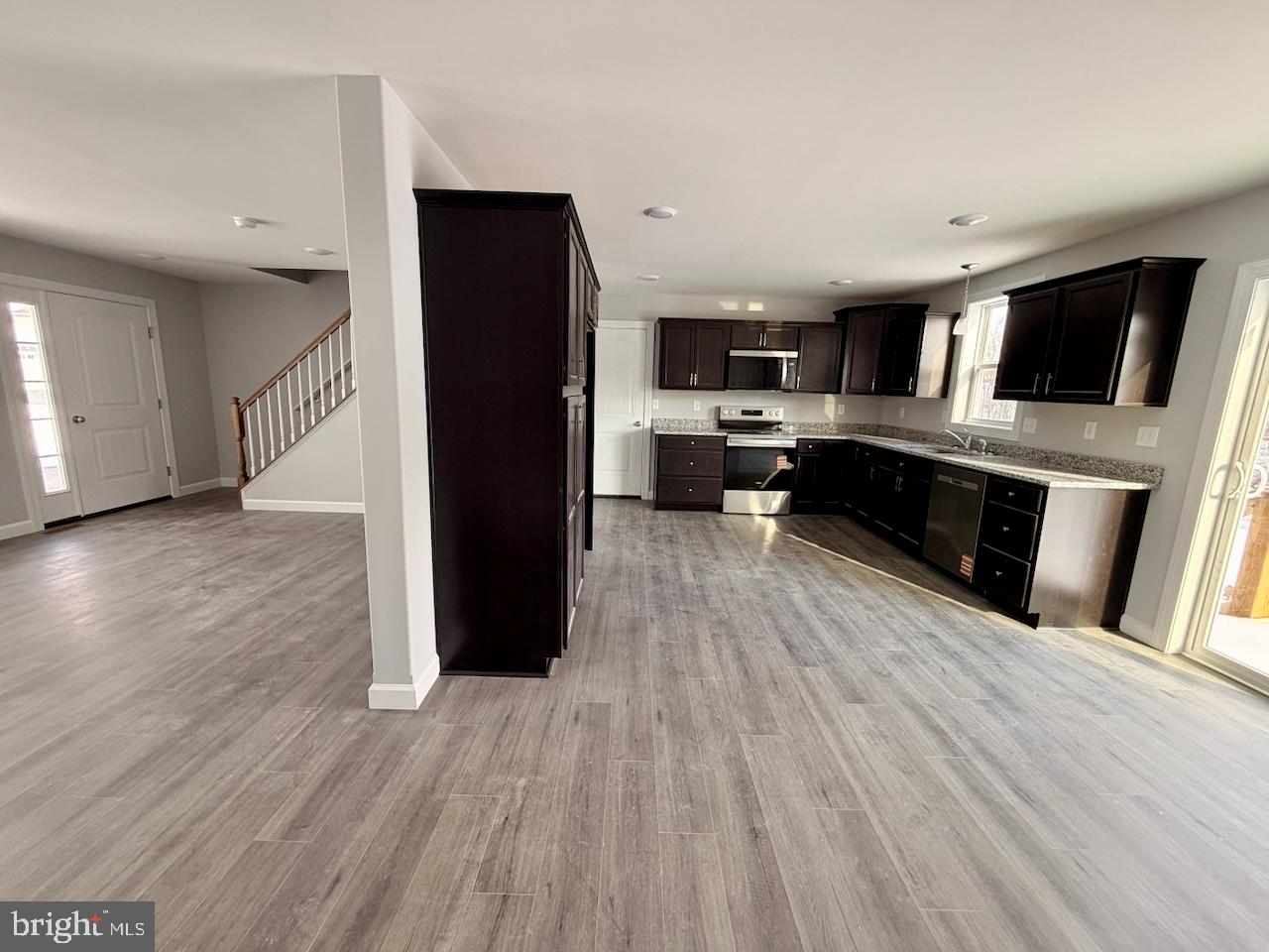 WHISKEY RUN ESTATES - Residential