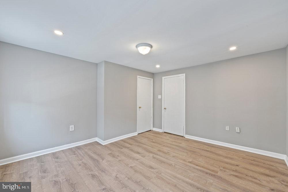 FISHTOWN - Commercial Sale