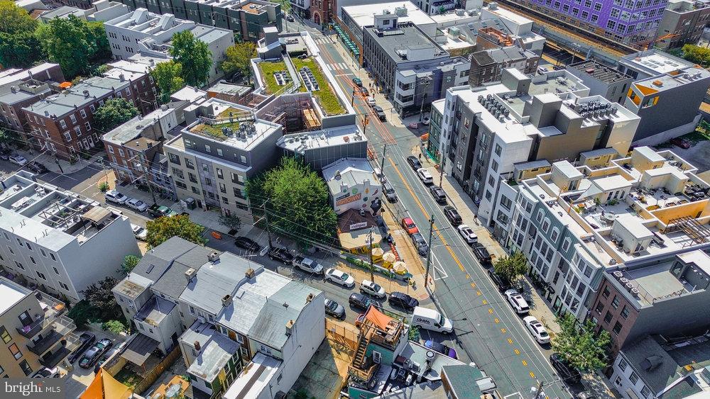 FISHTOWN - Commercial Sale