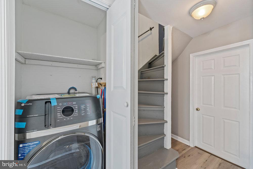 FISHTOWN - Commercial Sale