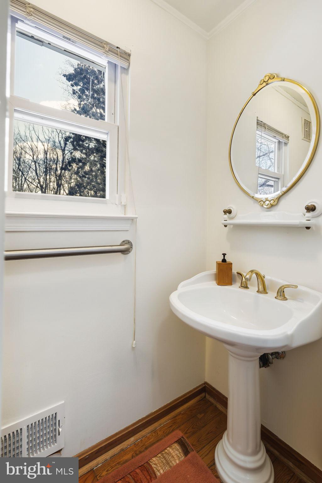 BEDFORDSHIRE - Residential