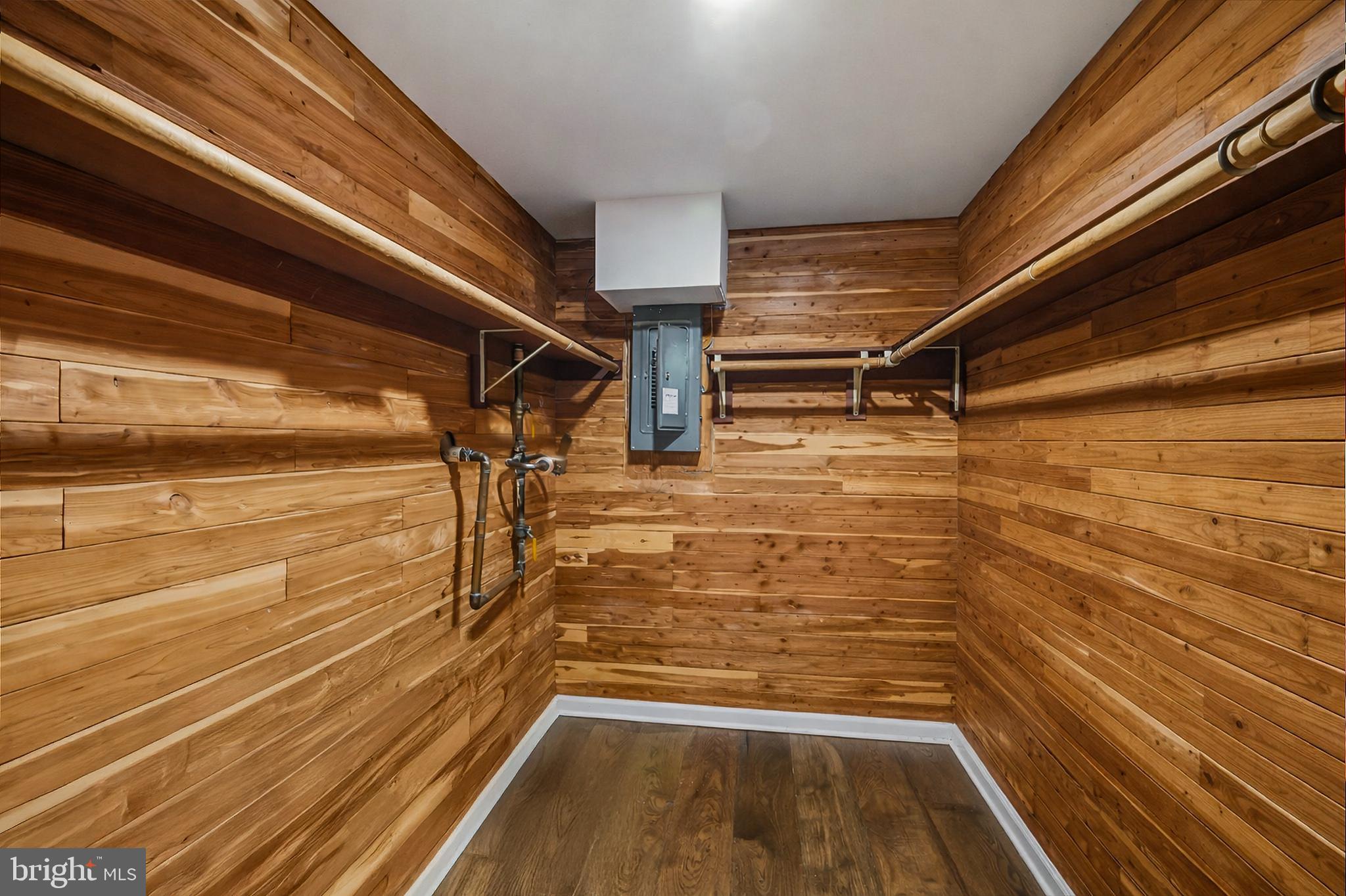 BEDFORDSHIRE - Residential