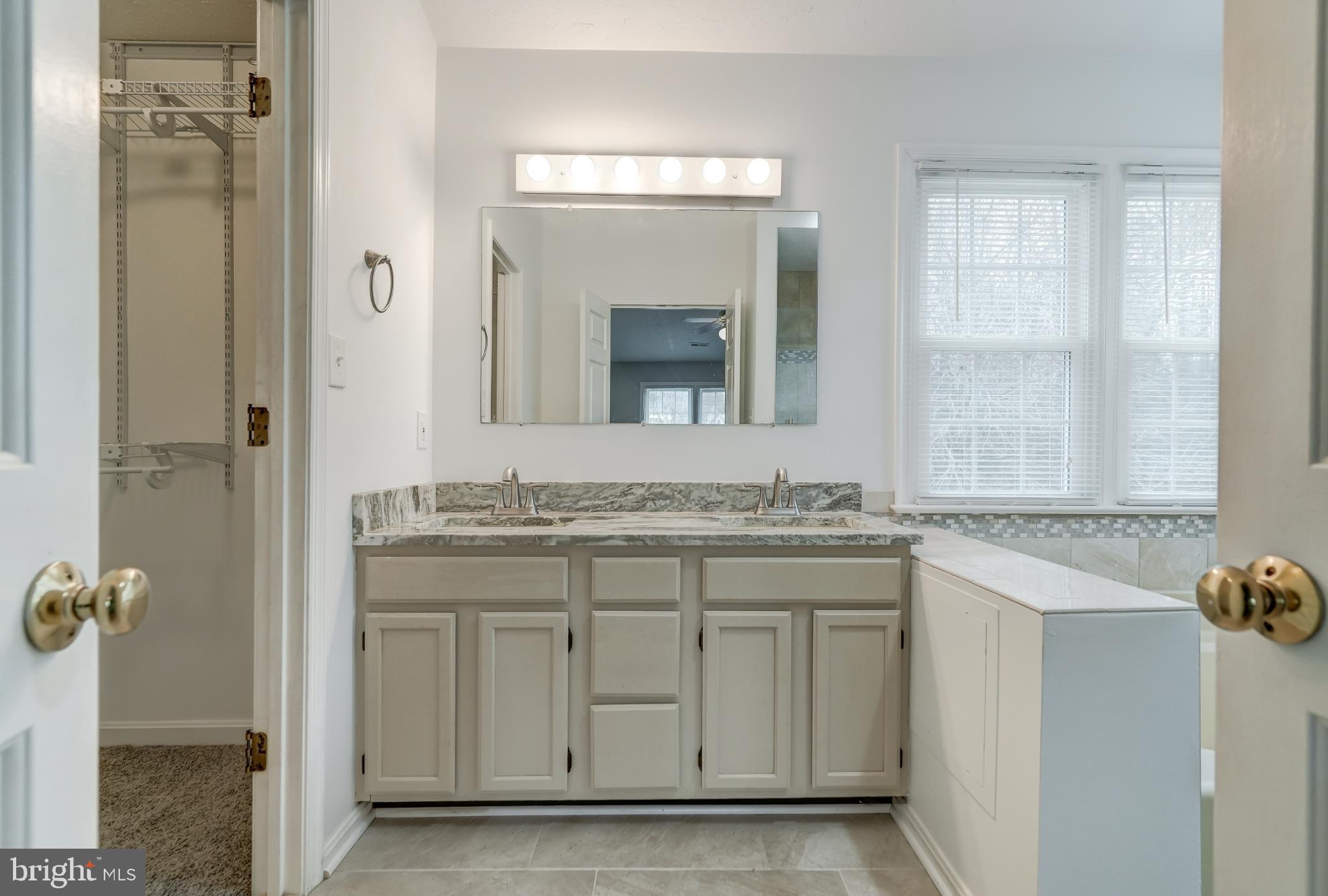 ENCHANTED WOODS - Residential