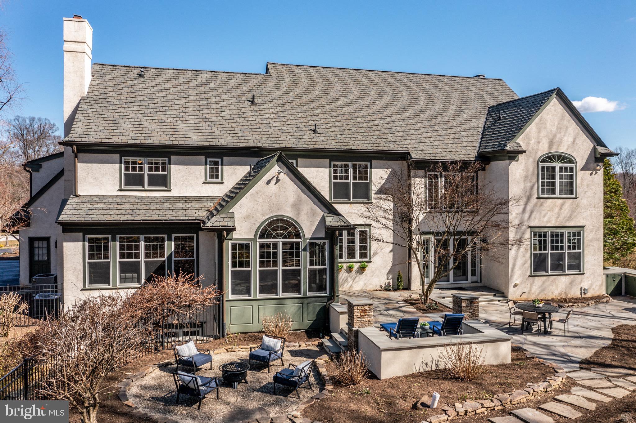 WHITE HORSE - Residential