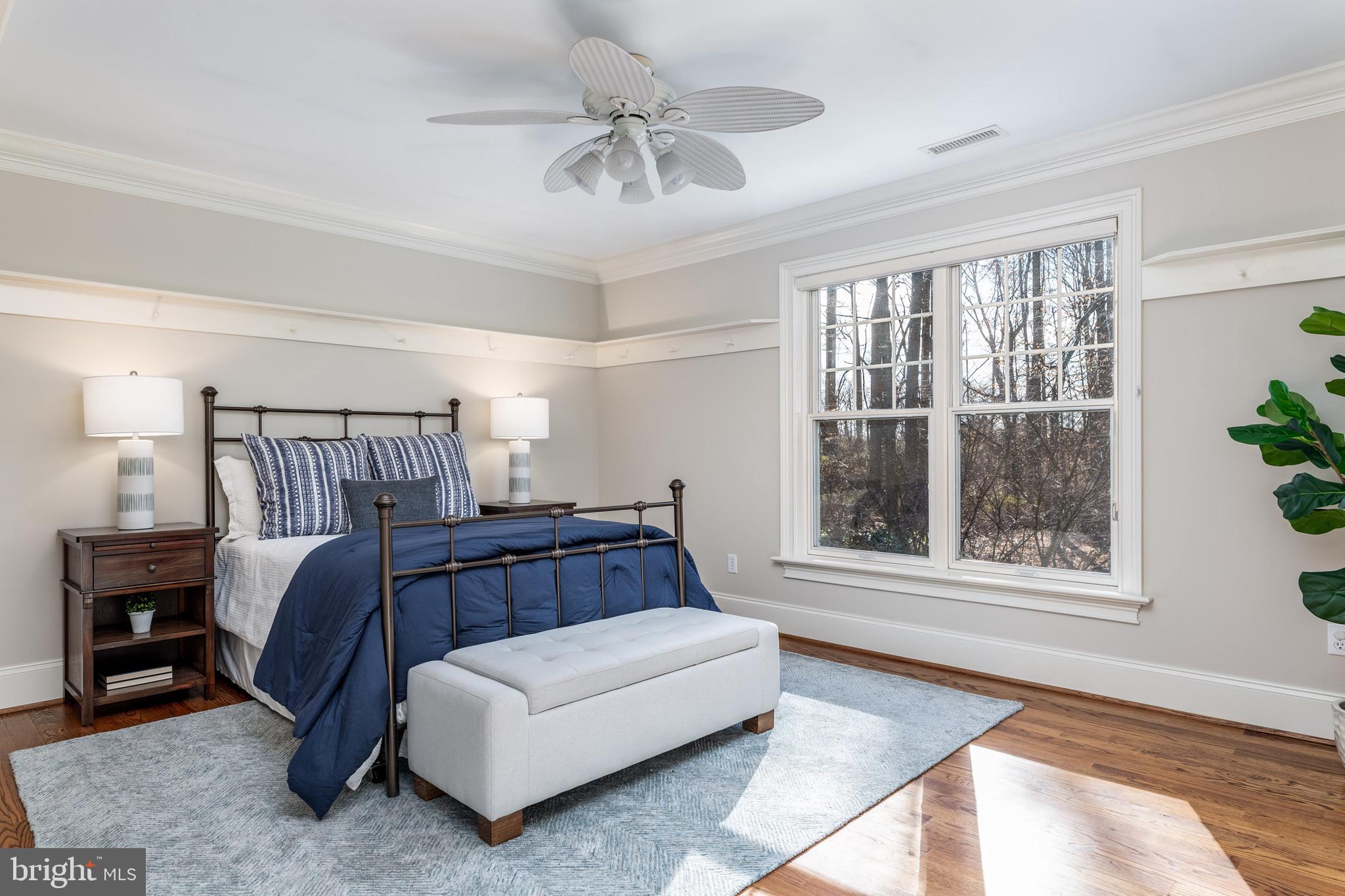 WHITE HORSE - Residential