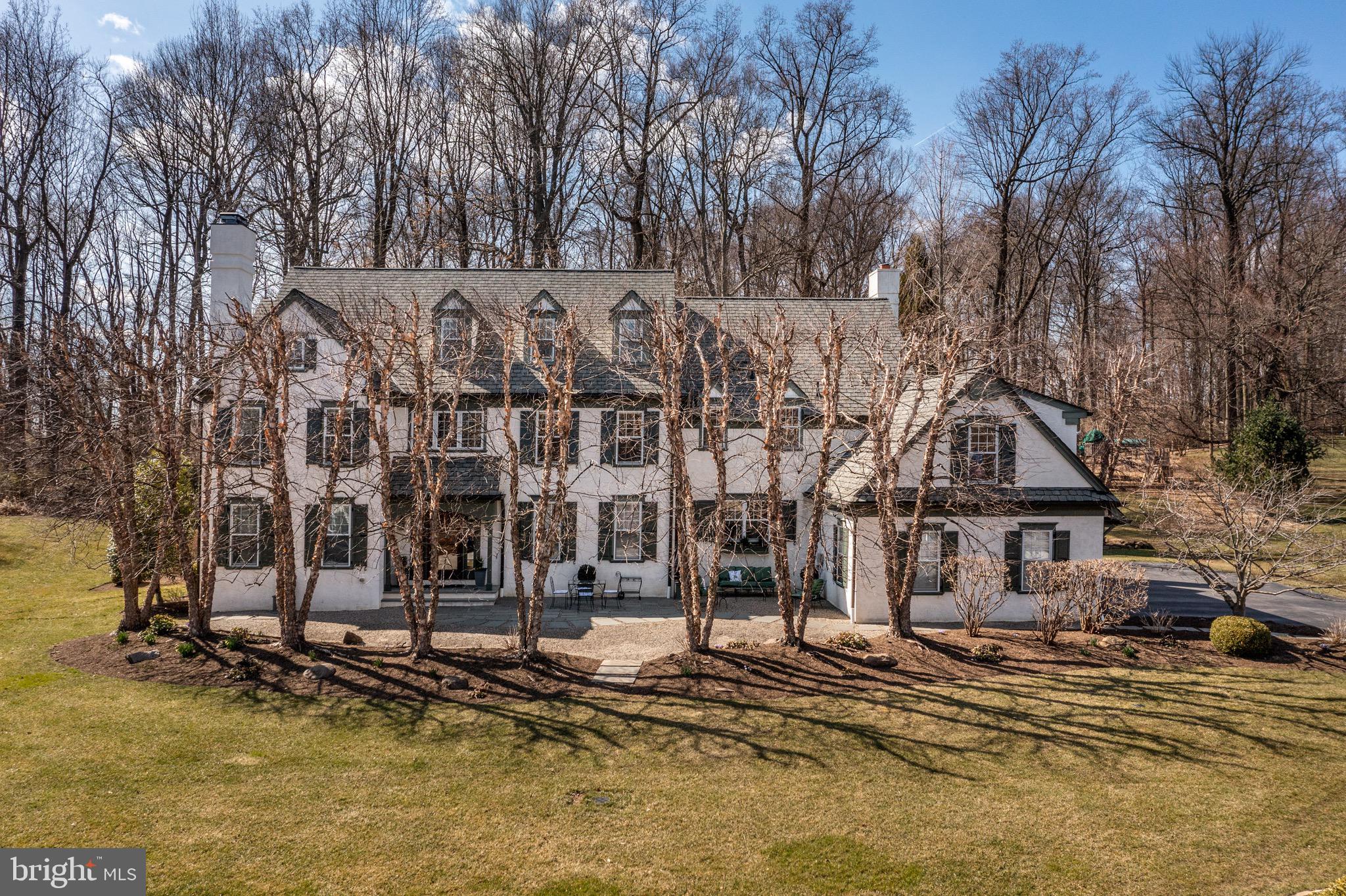 WHITE HORSE - Residential