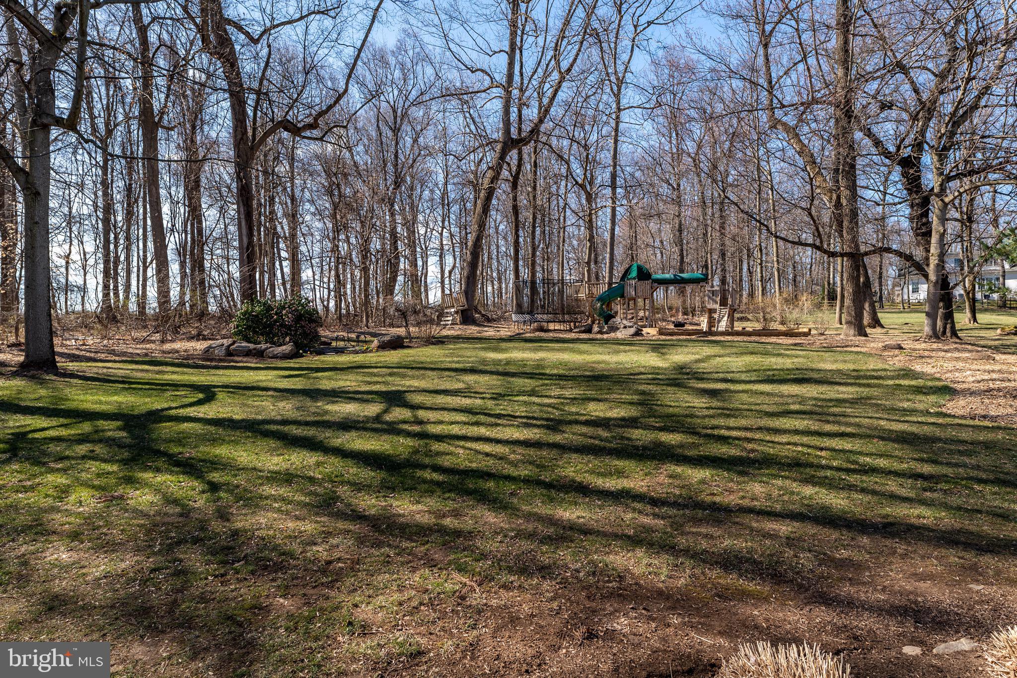 WHITE HORSE - Residential