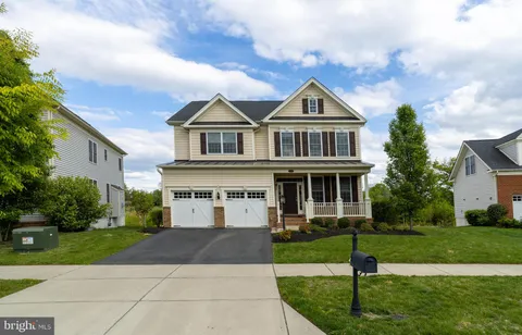 24446 Carolina Rose Circle, Aldie, VA MLS: VALO2122222