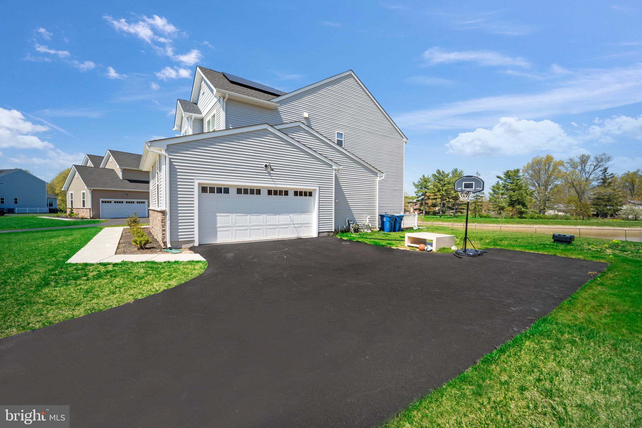 1109 MARIWILL DRIVE