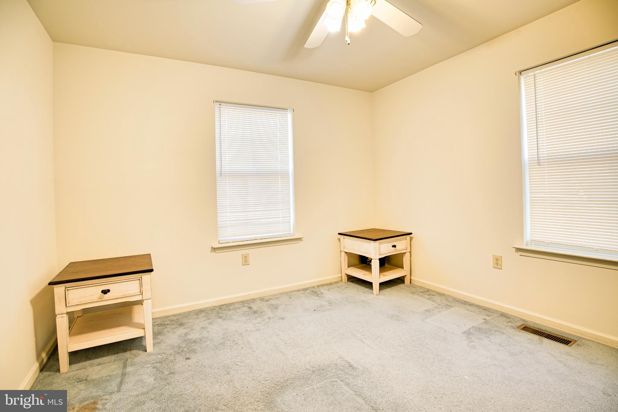 SUMMER LEA - Residential