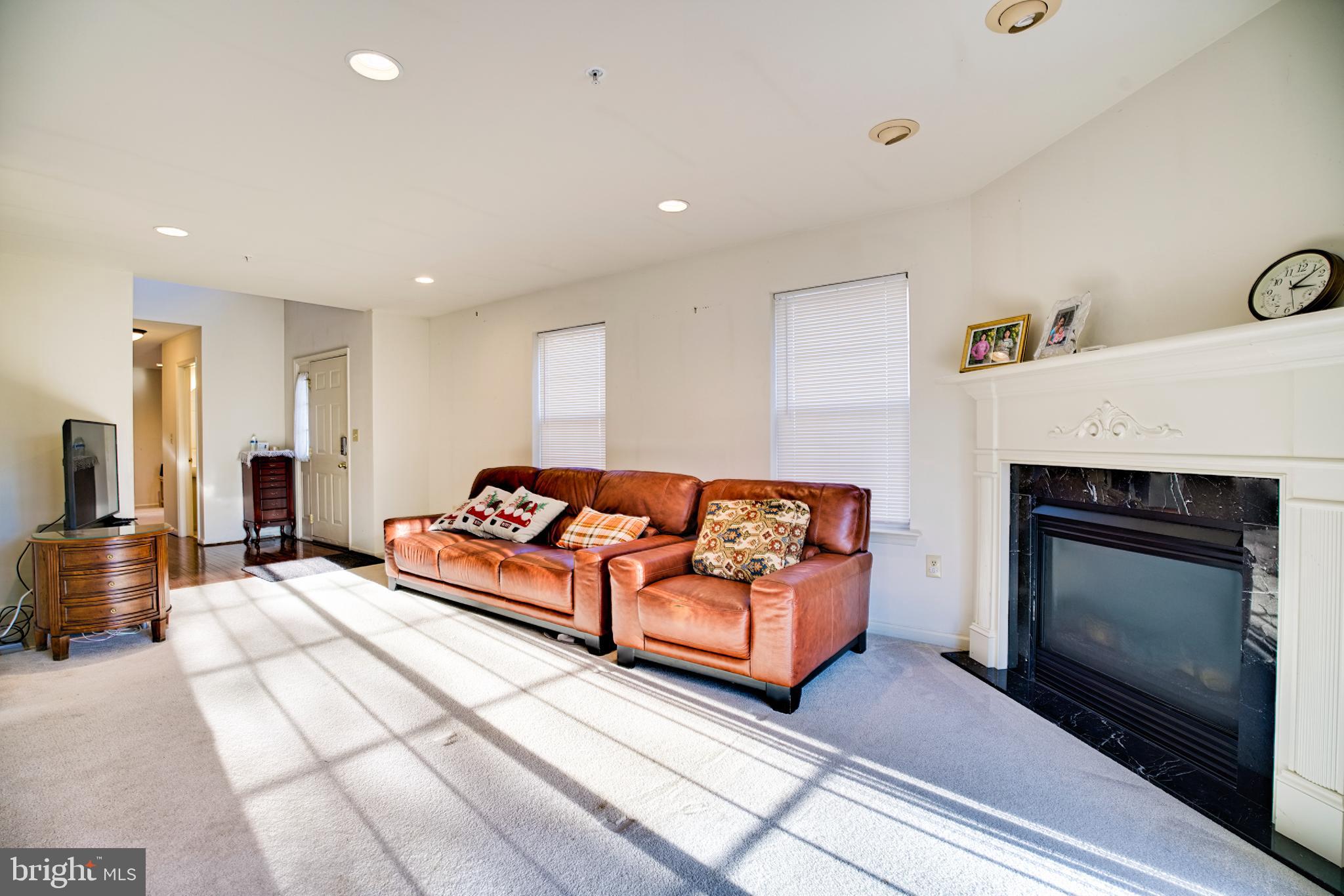 SUMMER LEA - Residential