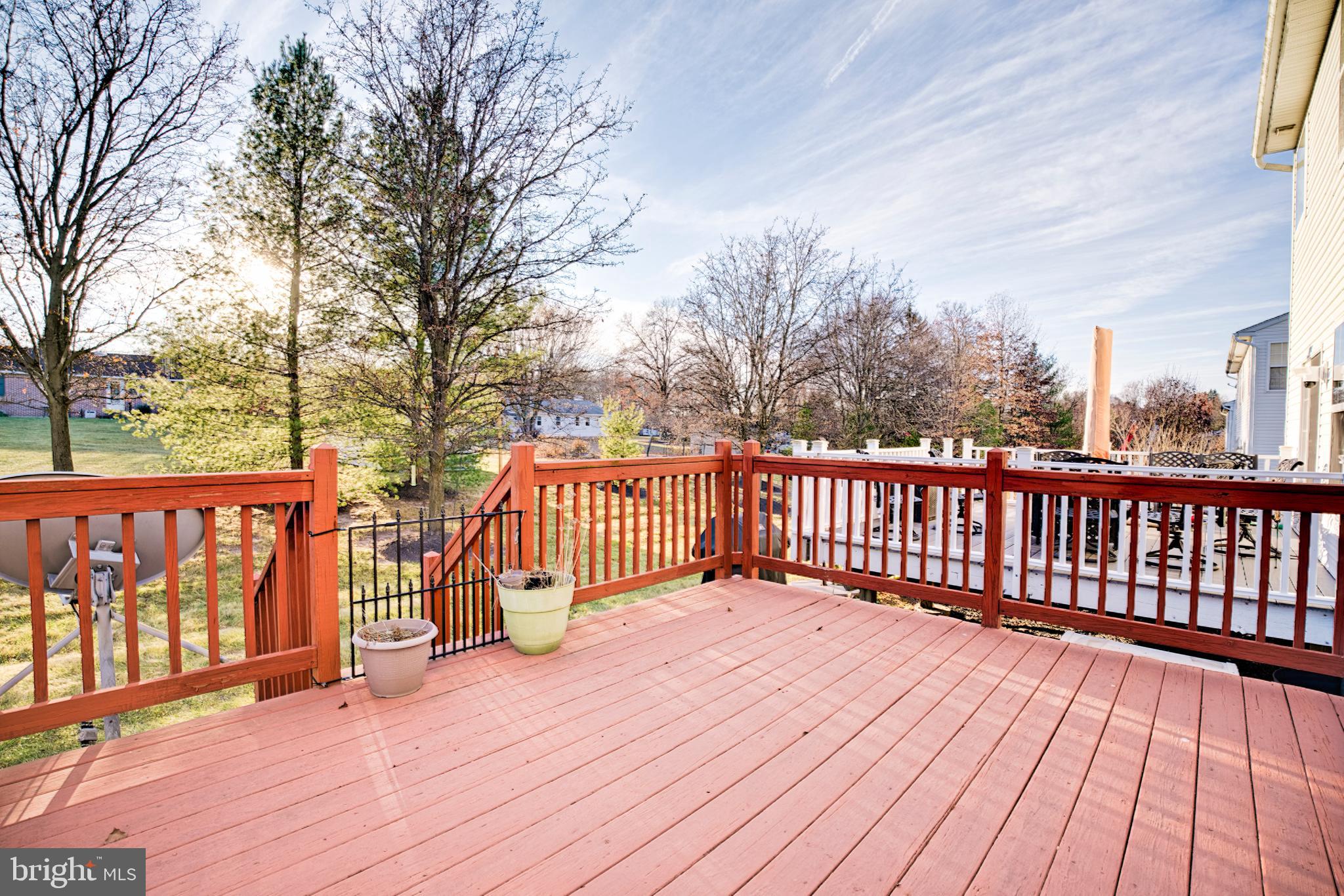 SUMMER LEA - Residential