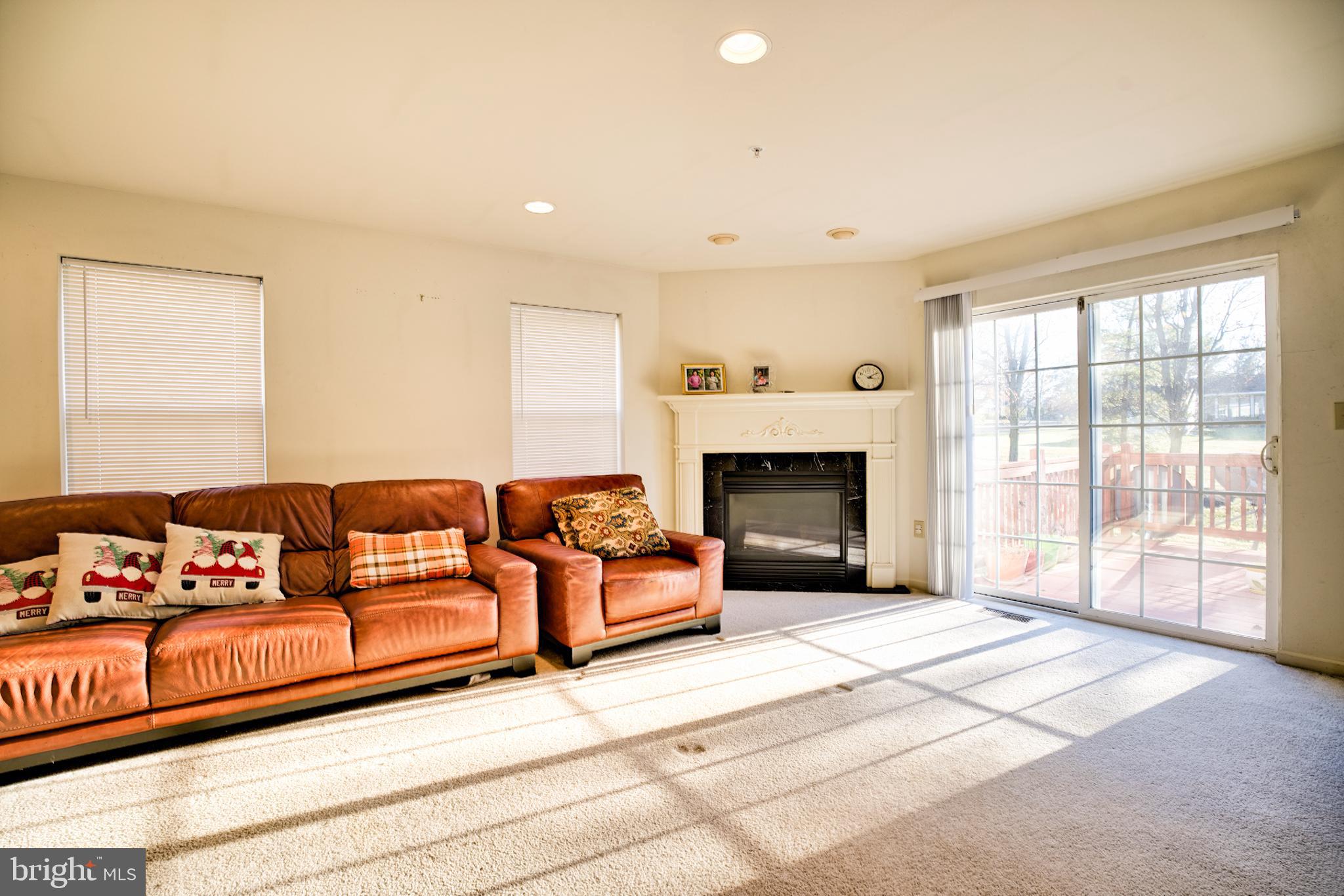 SUMMER LEA - Residential