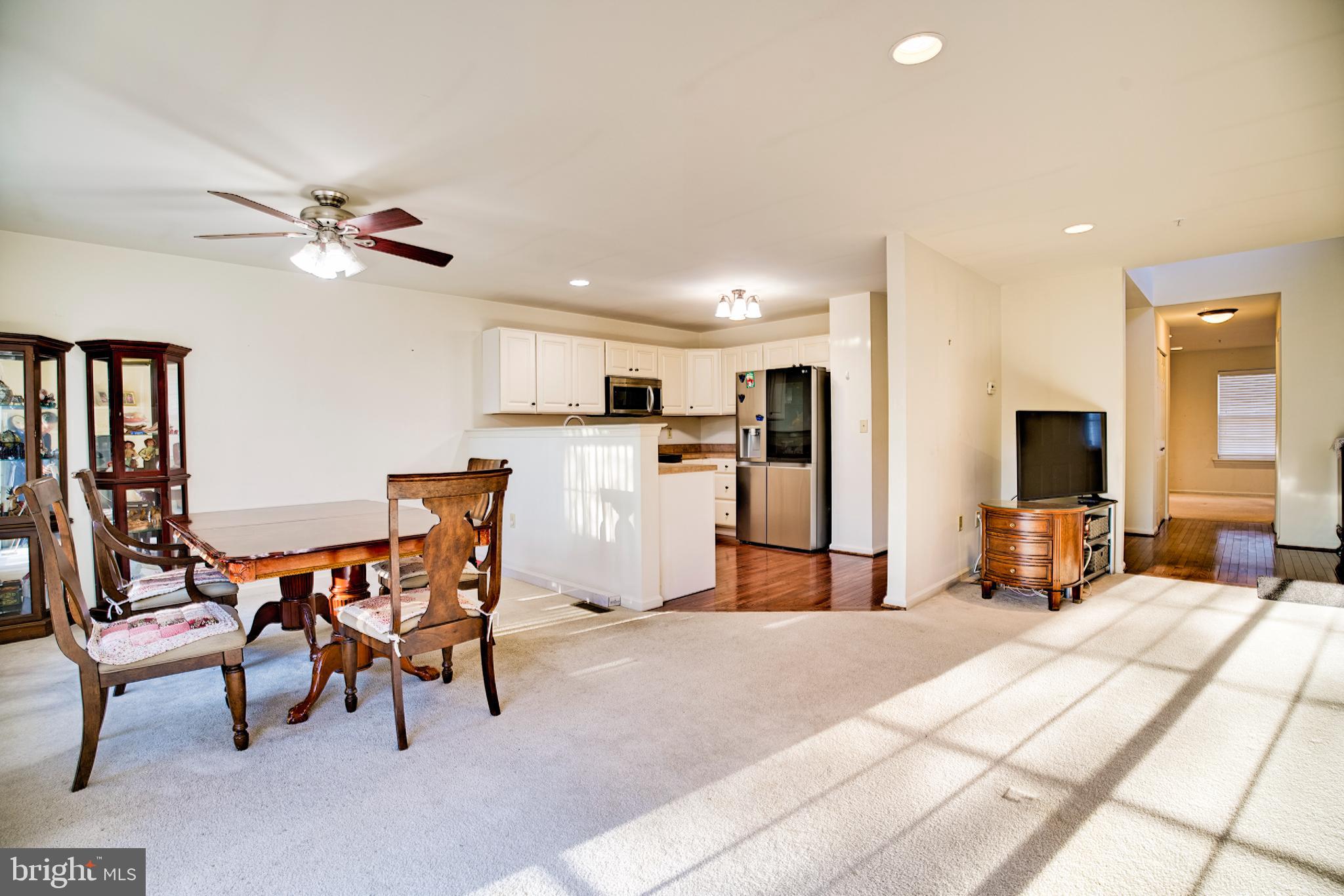 SUMMER LEA - Residential