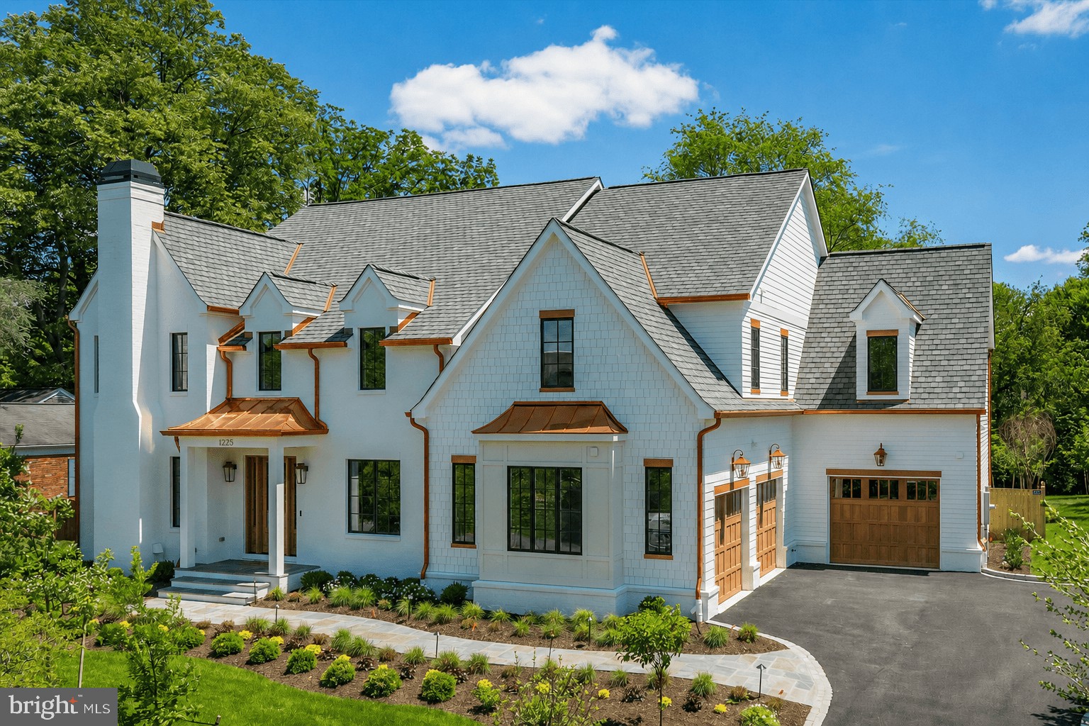 1223 SOMERSET DRIVE