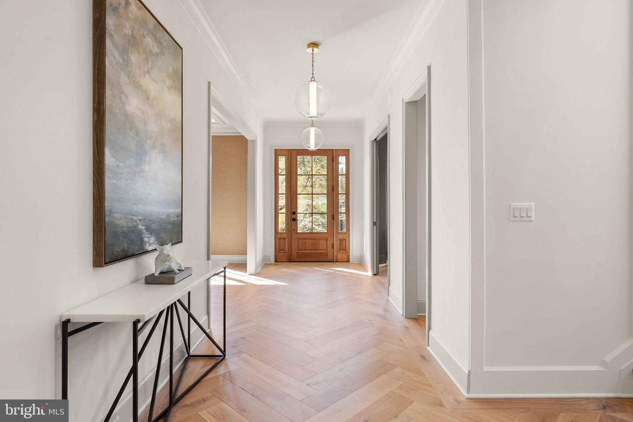 CLEARVIEW MANOR - Residential